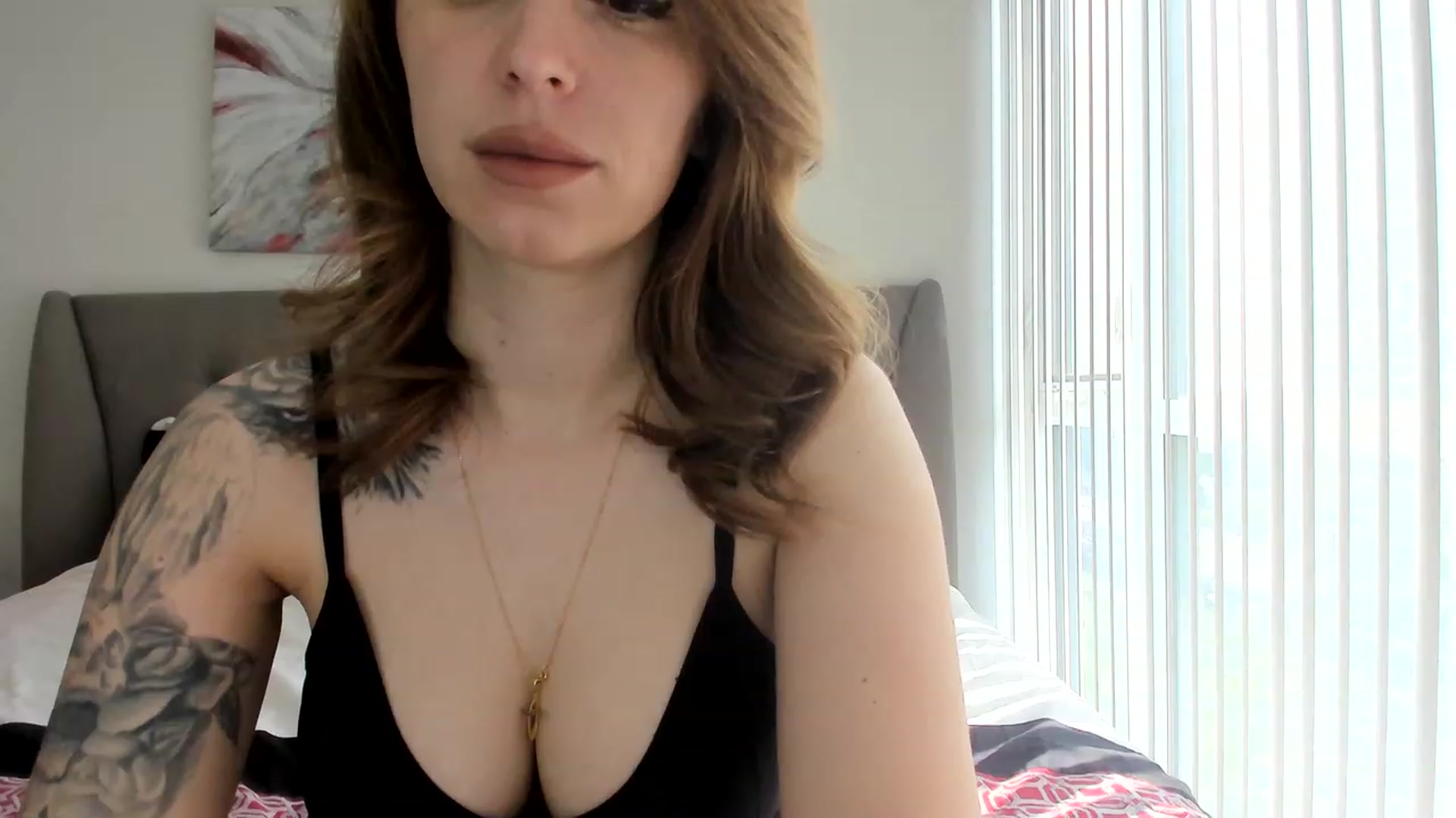 Gallery image thumbnail from DavinaClairee's myfreecams stream on, 05/22/2023, 15:34 image 15 of 20