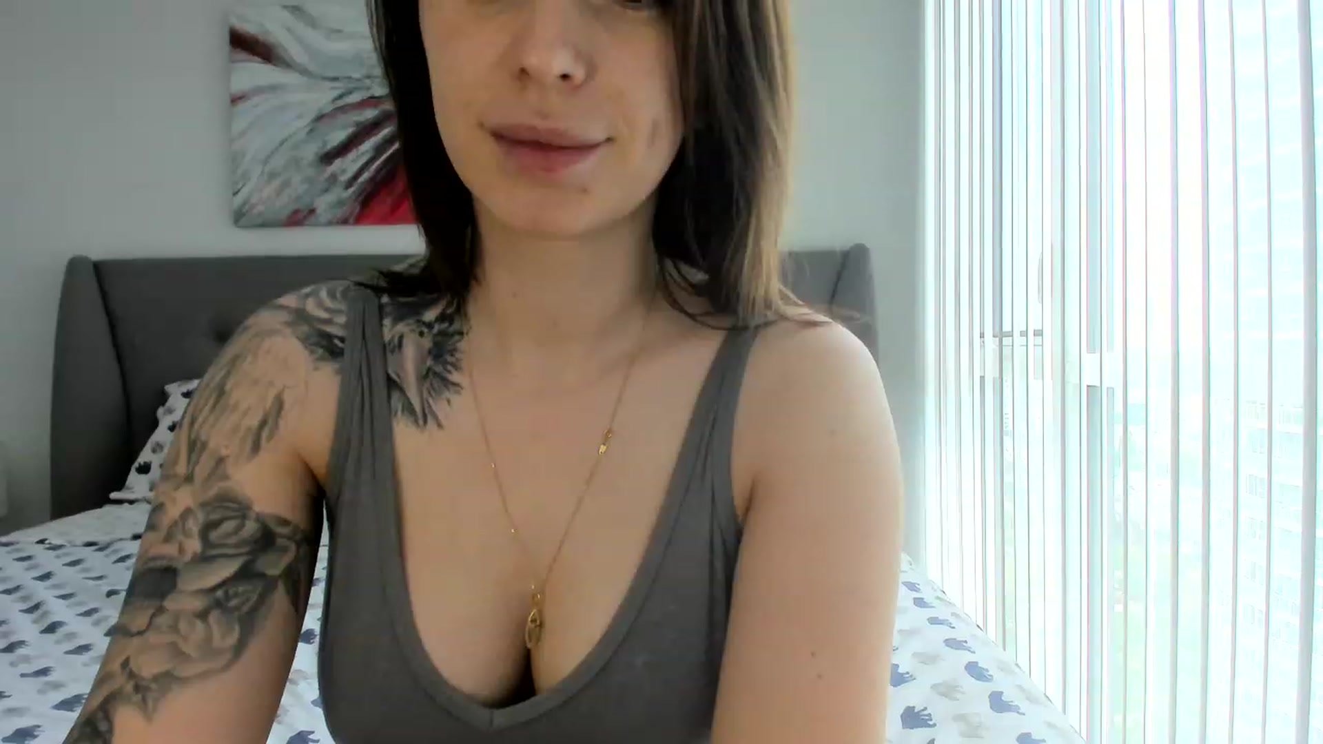 Gallery image thumbnail from DavinaClairee's myfreecams stream on, 06/02/2023, 17:54 image 15 of 20