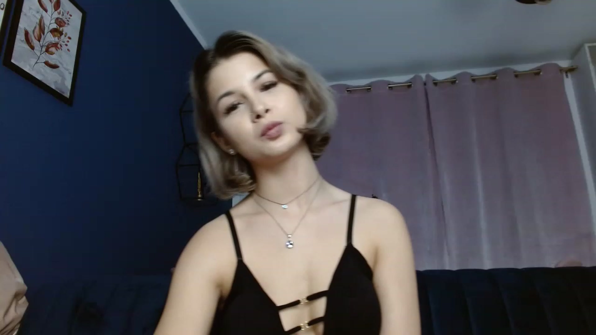 Gallery image thumbnail from DavinaDevine1's myfreecams stream on, 03/27/2023, 18:50 image 1 of 20