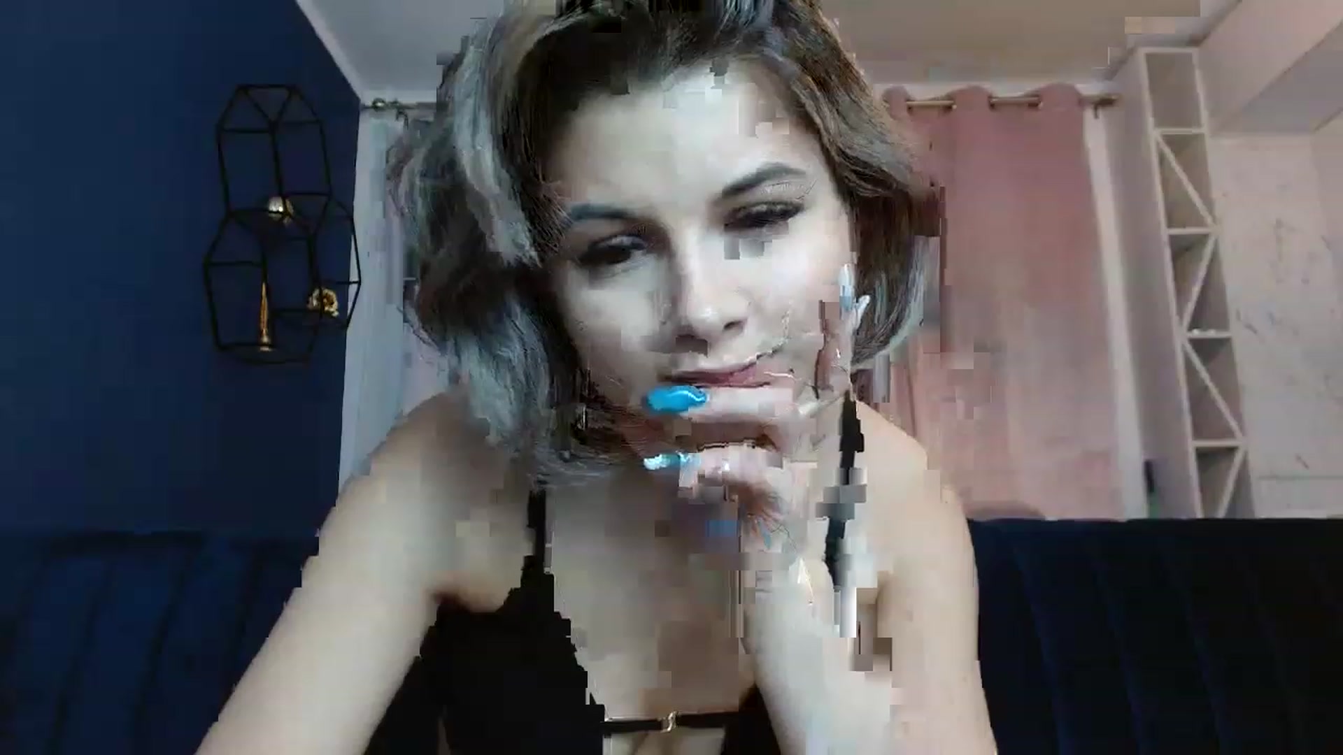 Gallery image thumbnail from DavinaDevine1's myfreecams stream on, 03/27/2023, 23:21 image 19 of 20