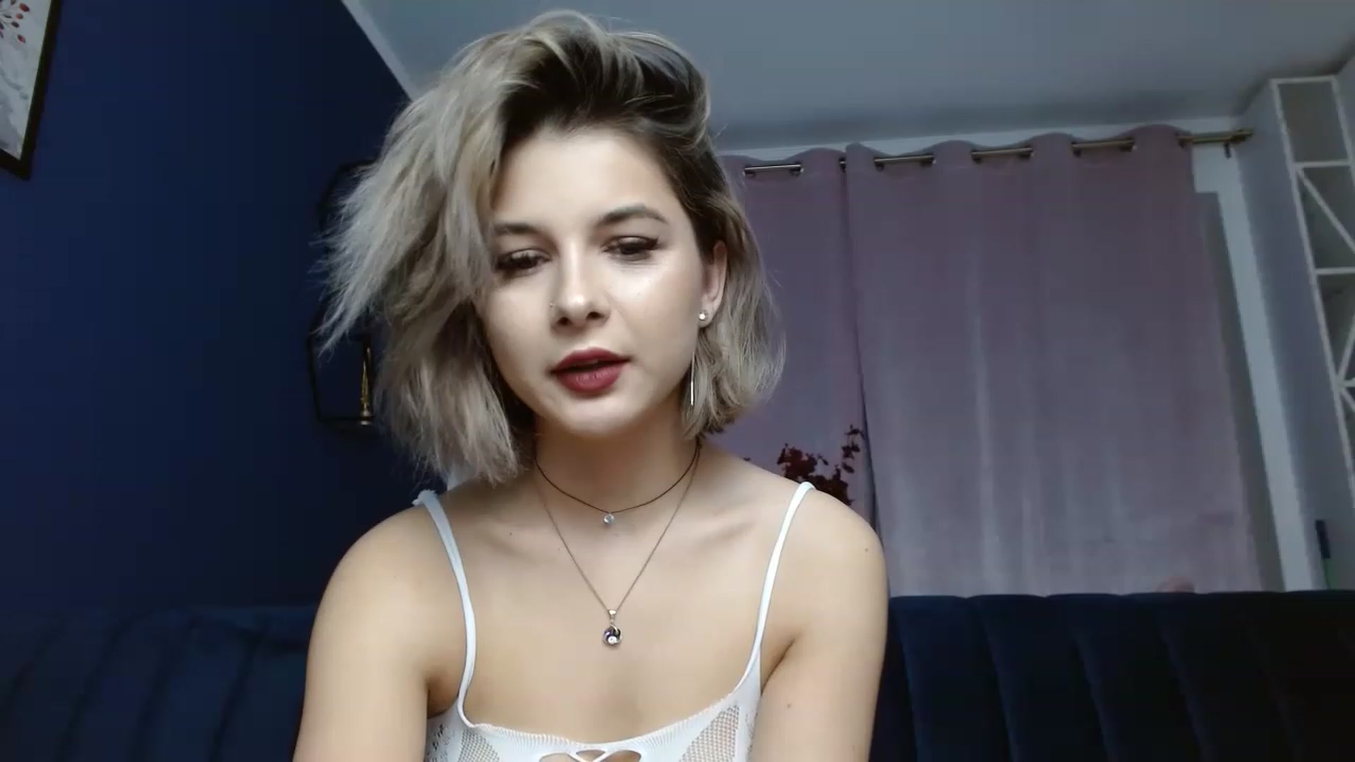 Gallery image thumbnail from DavinaDevine1's myfreecams stream on, 03/30/2023, 21:40 image 19 of 20