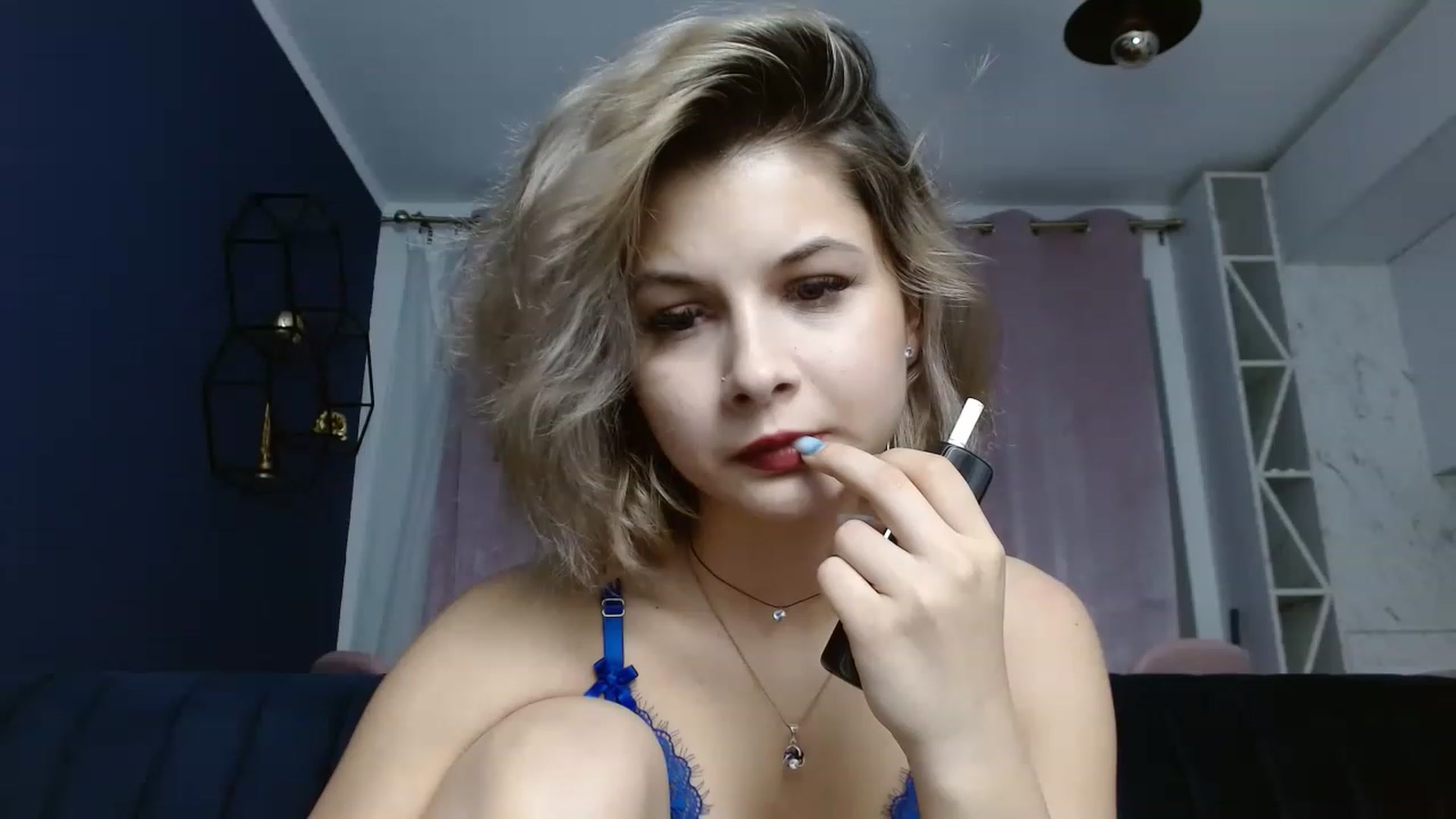 Gallery image thumbnail from DavinaDevine1's myfreecams stream on, 04/03/2023, 22:33 image 4 of 20