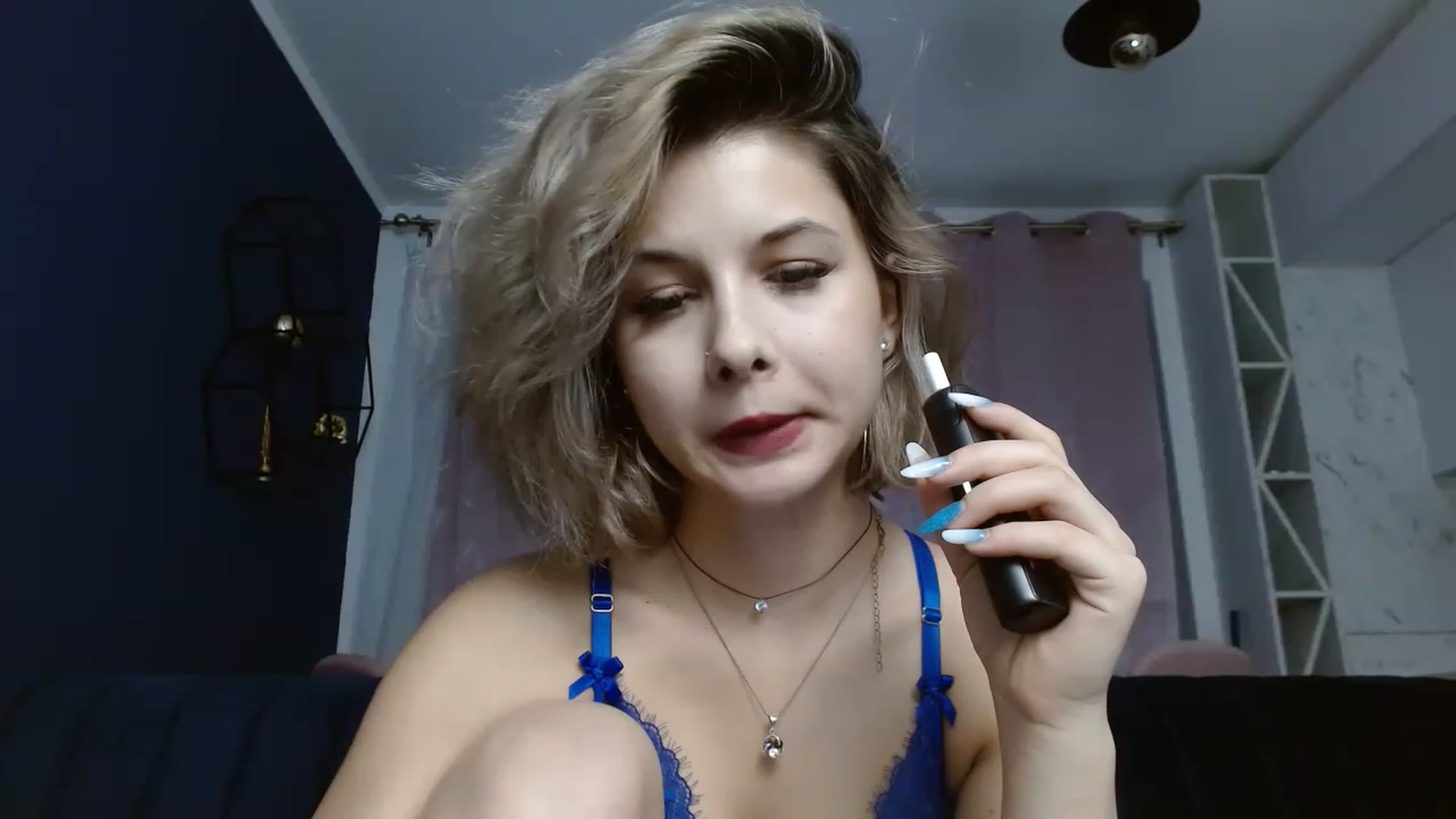 Gallery image thumbnail from DavinaDevine1's myfreecams stream on, 04/03/2023, 22:33 image 3 of 20