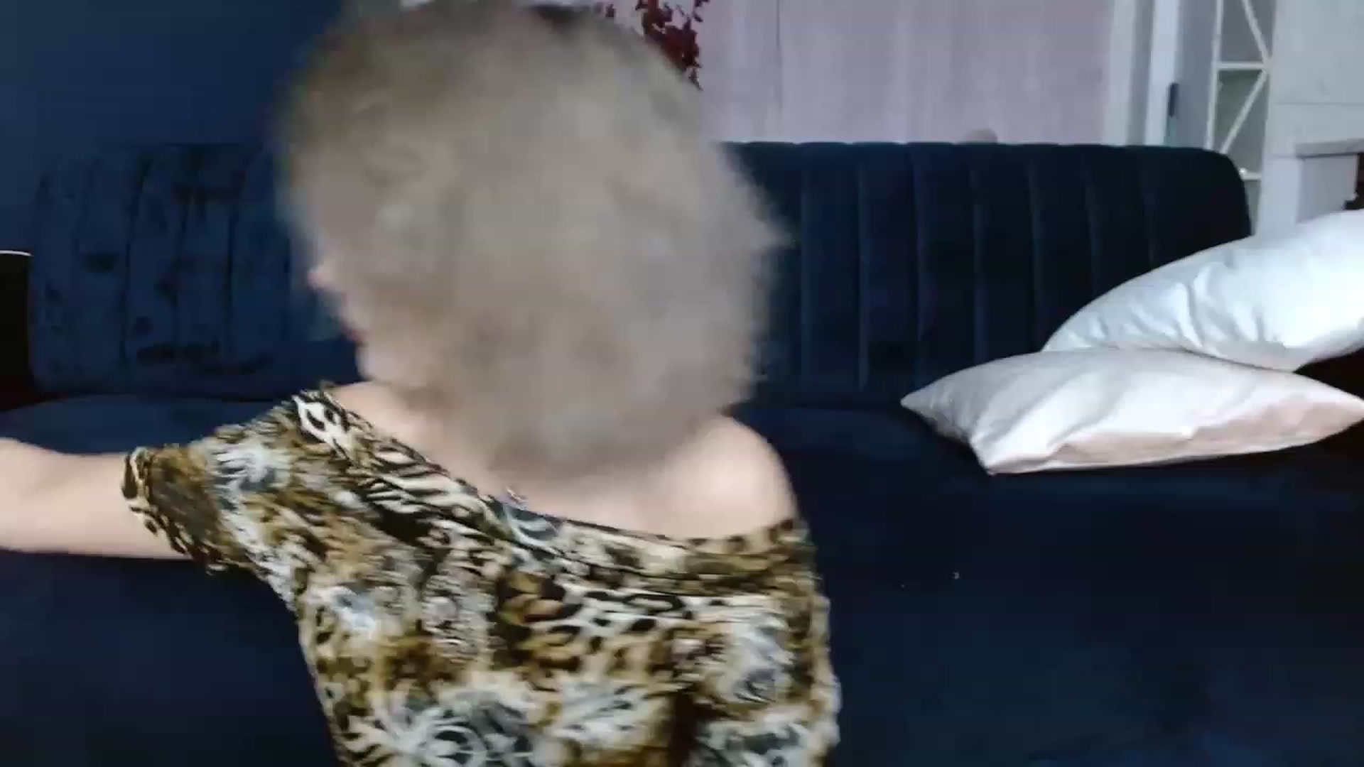 Gallery image thumbnail from DavinaDevine1's myfreecams stream on, 04/07/2023, 20:35 image 17 of 20