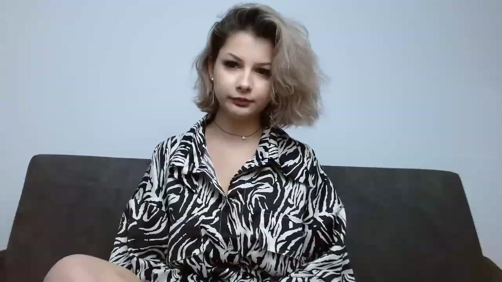 Gallery image thumbnail from DavinaDevine1's myfreecams stream on, 04/17/2023, 04:36 image 20 of 20