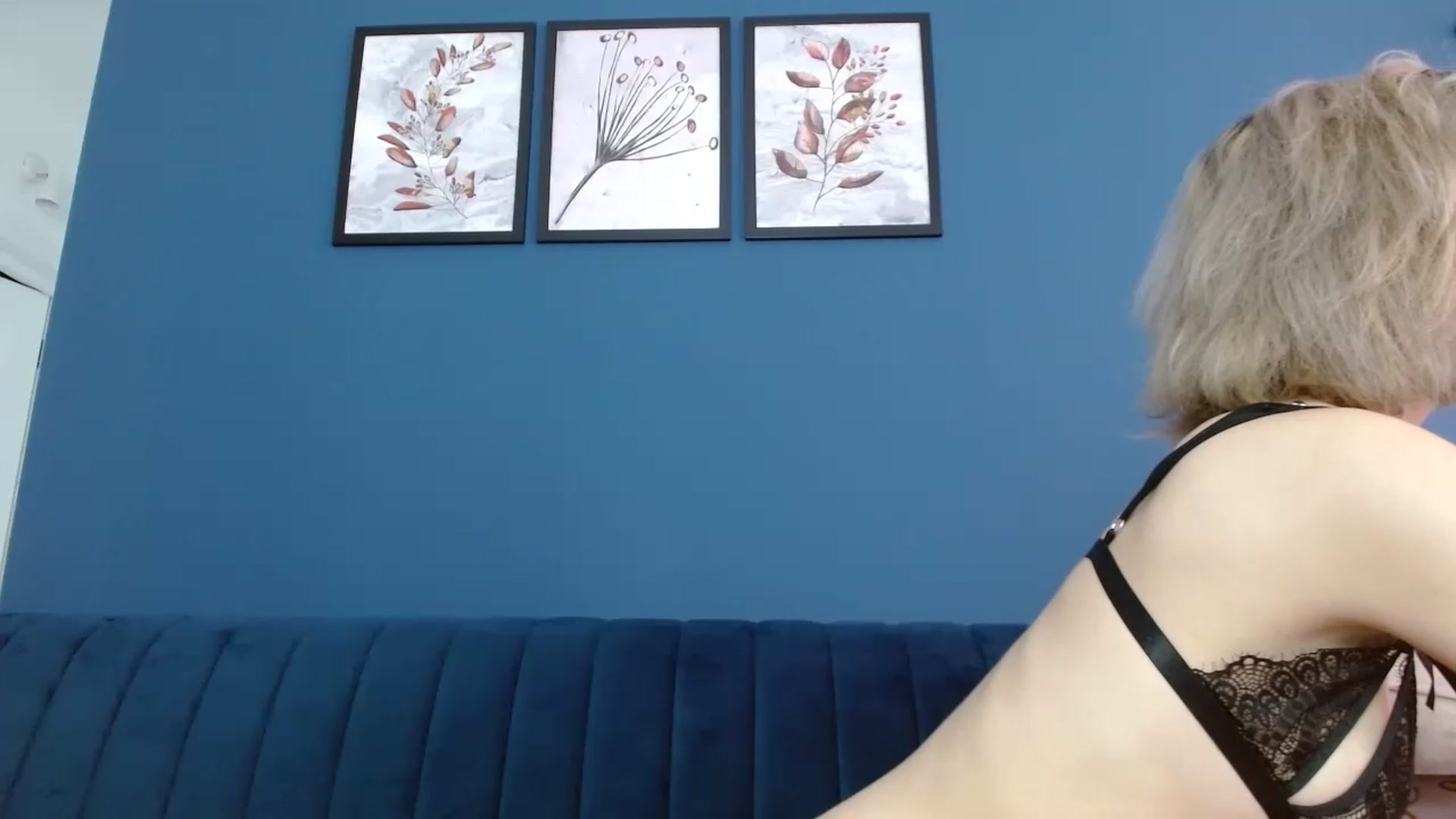 Gallery image thumbnail from DavinaDevine1's myfreecams stream on, 04/25/2023, 09:11 image 20 of 20