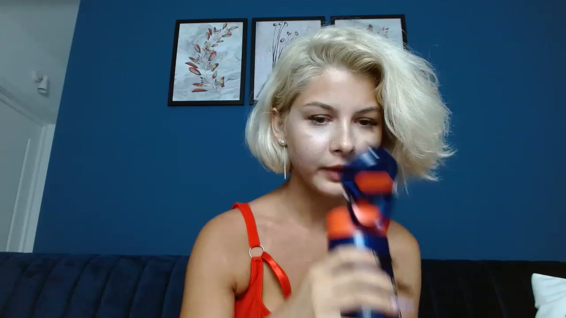 Gallery image thumbnail from DavinaDevine1's myfreecams stream on, 05/09/2023, 22:48 image 18 of 20