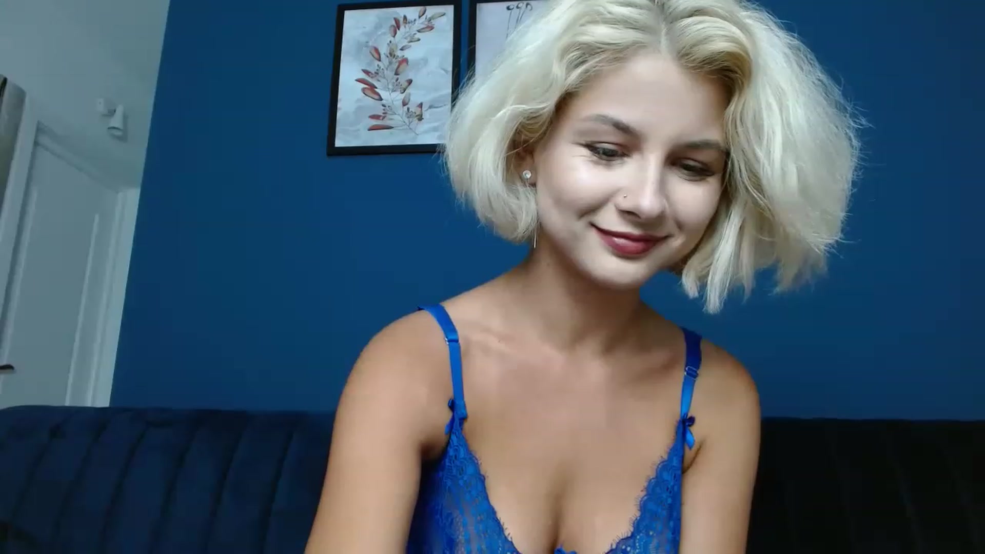 Gallery image thumbnail from DavinaDevine1's myfreecams stream on, 05/10/2023, 19:54 image 9 of 20
