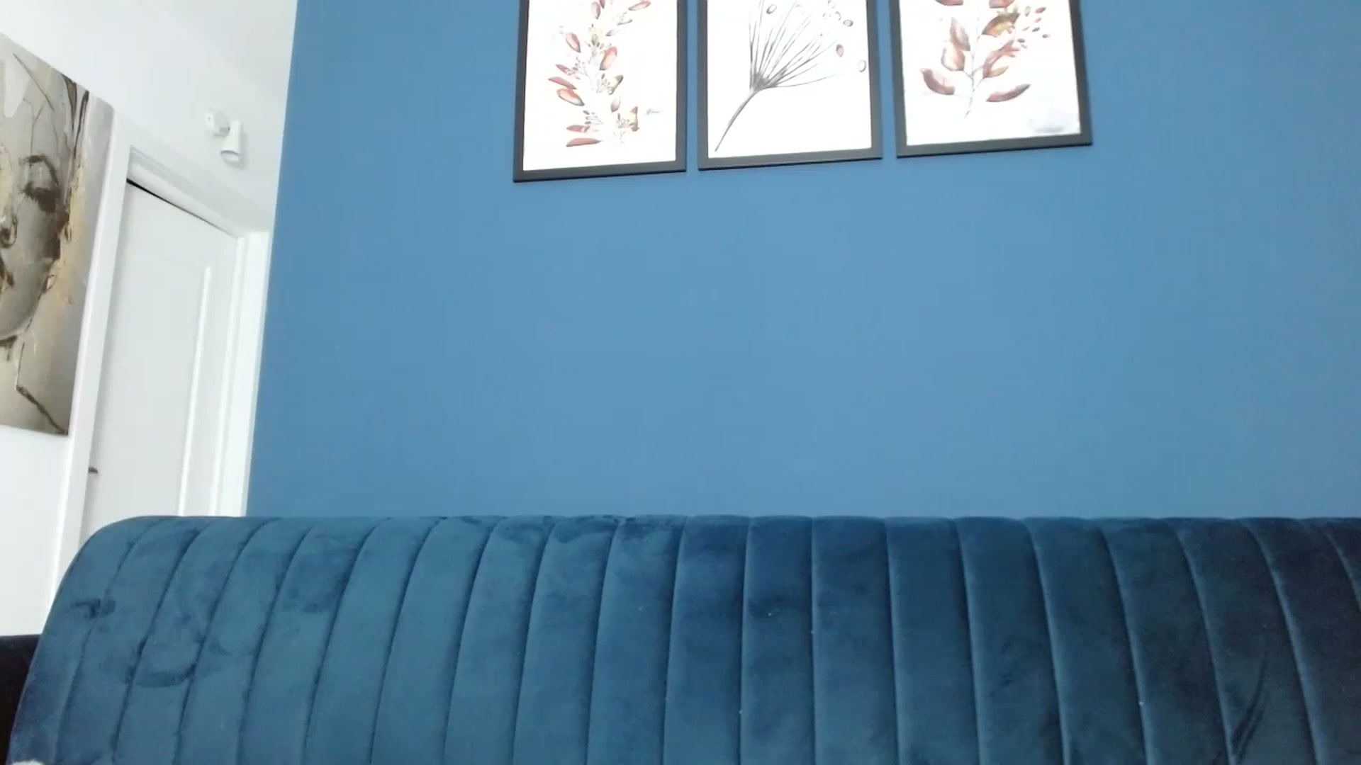 Gallery image thumbnail from DavinaDevine1's myfreecams stream on, 05/12/2023, 02:23 image 6 of 20