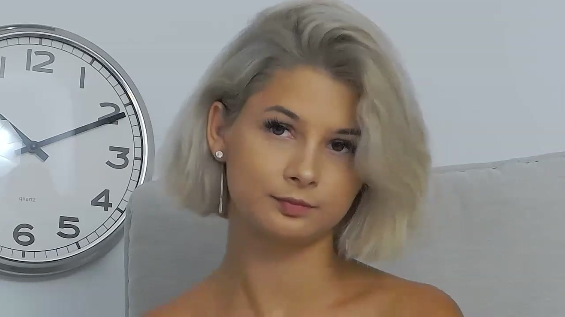 Gallery image thumbnail from DavinaDevine1's myfreecams stream on, 07/03/2023, 02:21 image 6 of 20