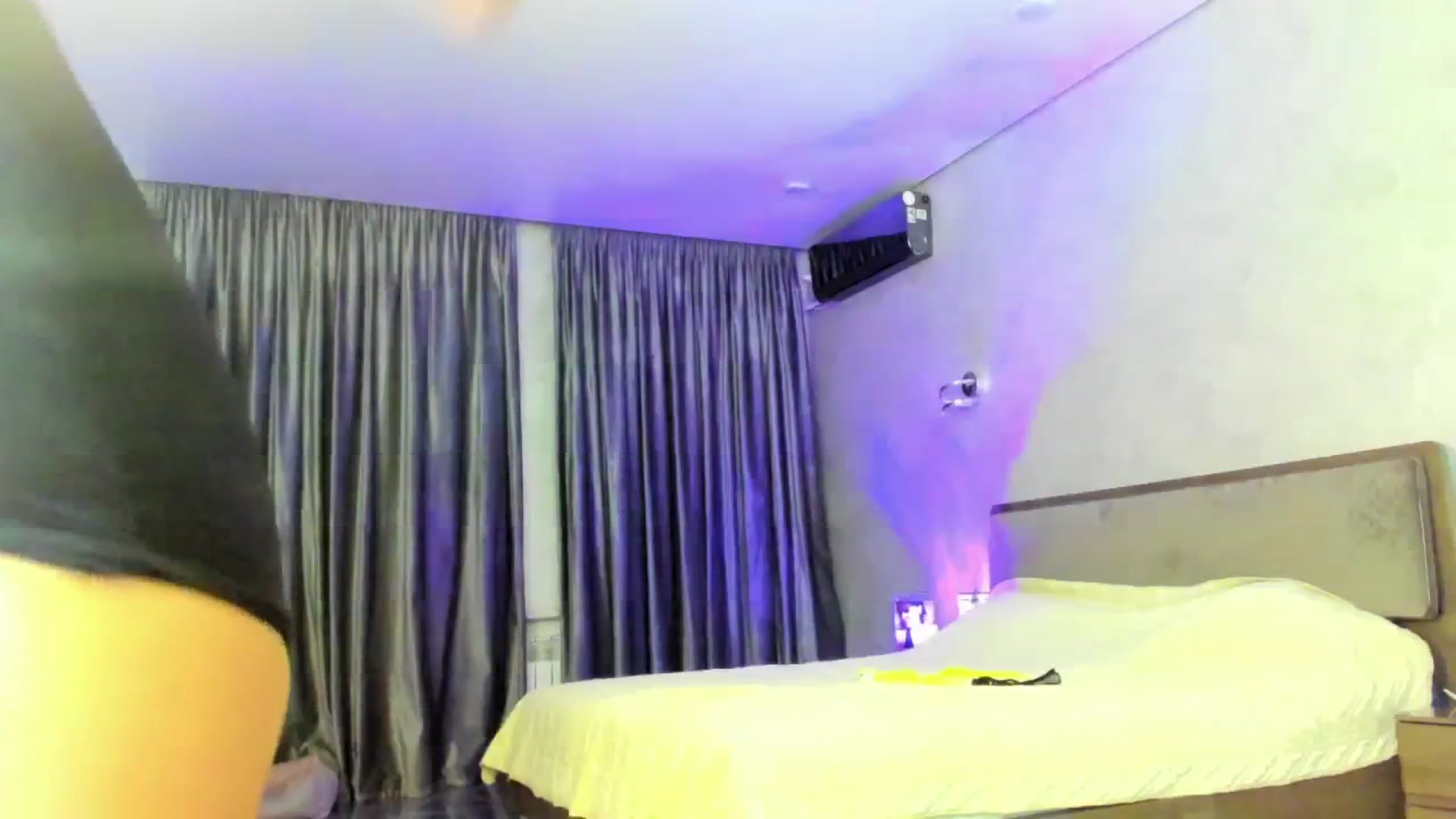 Gallery image thumbnail from DawnK_'s myfreecams stream on, 08/22/2025, 22:32 image 15 of 20