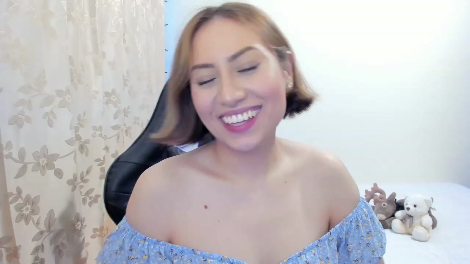 Gallery image thumbnail from Day_Anna's myfreecams stream on, 11/24/2022, 17:38 image 17 of 20