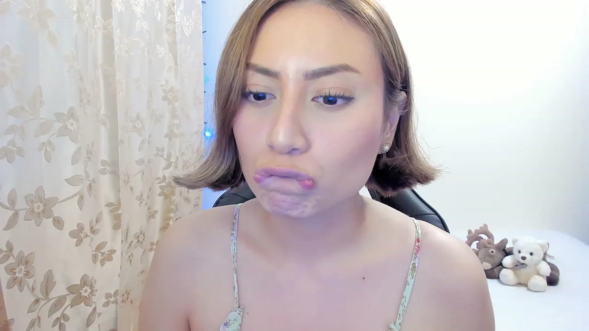 Gallery image thumbnail from Day_Anna's myfreecams stream on, 11/29/2022, 10:34 image 13 of 20