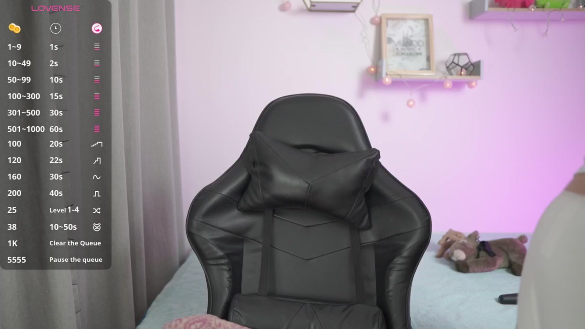 Gallery image thumbnail from Day_Anna's myfreecams stream on, 06/17/2025, 16:44 image 11 of 20