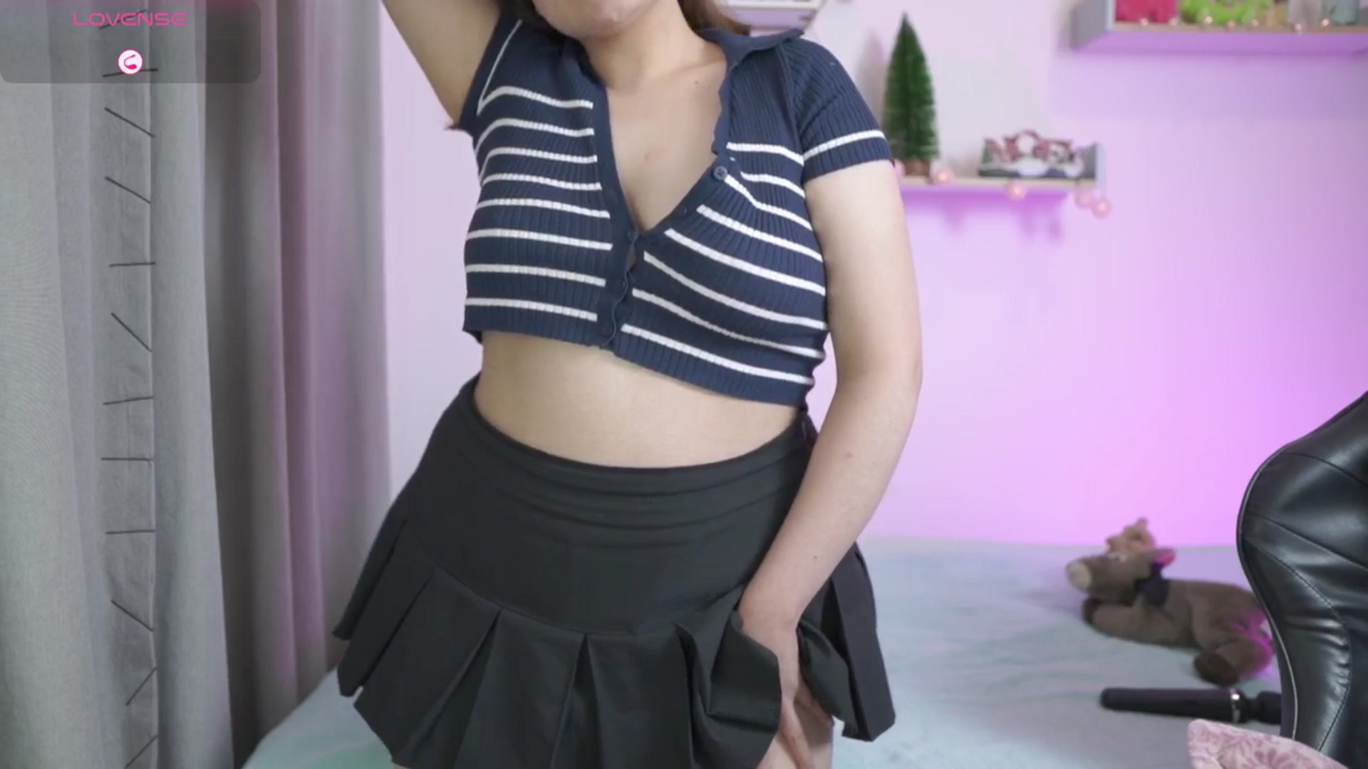 Gallery image thumbnail from Day_Anna's myfreecams stream on, 12/22/2025, 16:50 image 11 of 20