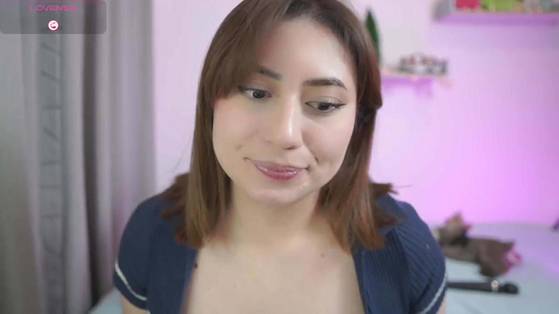 Gallery image thumbnail from Day_Anna's myfreecams stream on, 12/22/2025, 20:13 image 11 of 20