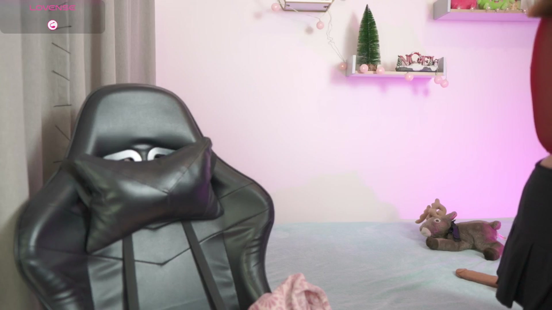 Gallery image thumbnail from Day_Anna's myfreecams stream on, 12/24/2025, 15:52 image 5 of 20