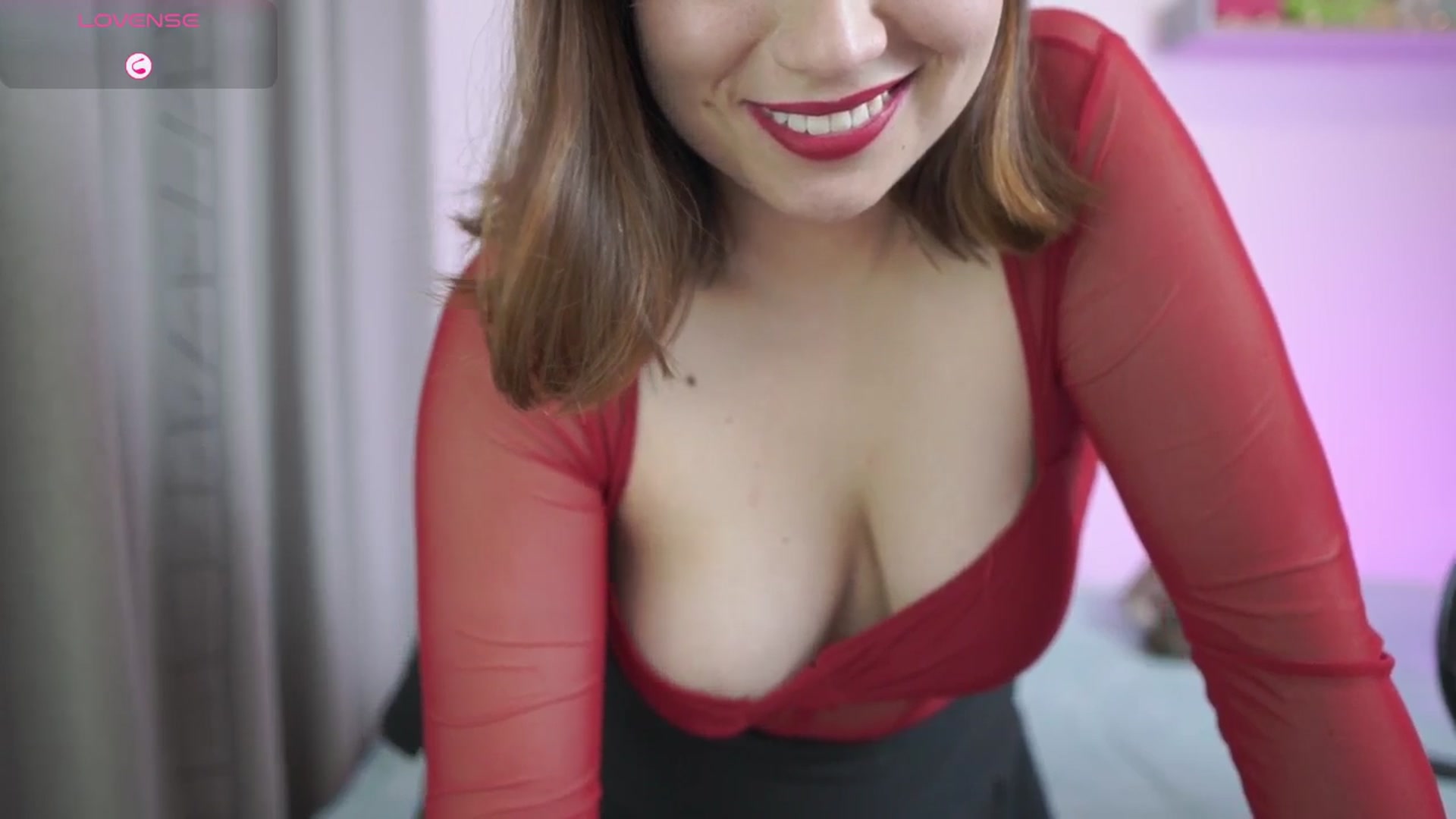 Gallery image thumbnail from Day_Anna's myfreecams stream on, 12/24/2025, 21:27 image 2 of 20