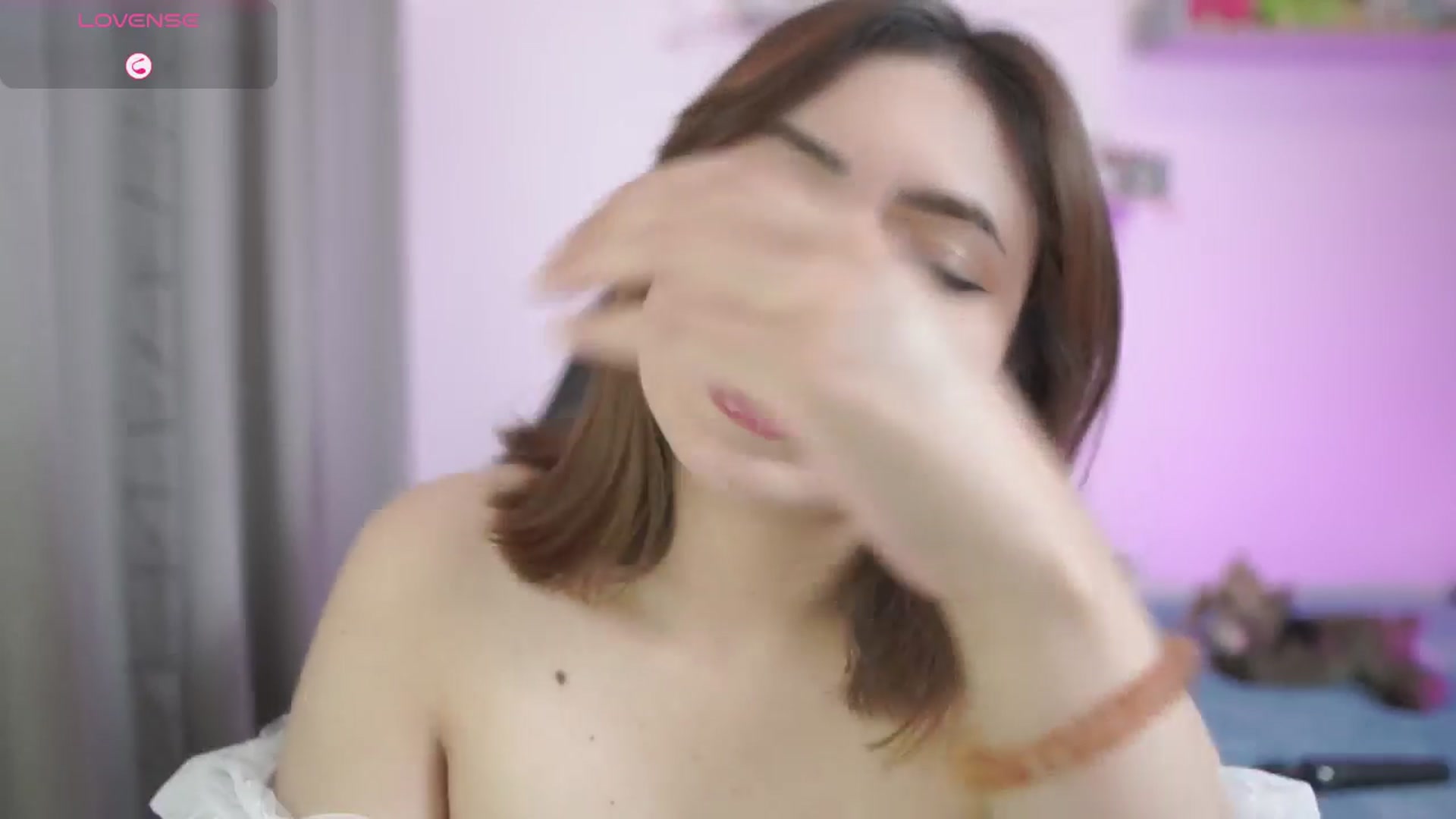 Gallery image thumbnail from Day_Anna's myfreecams stream on, 12/27/2025, 17:59 image 3 of 20