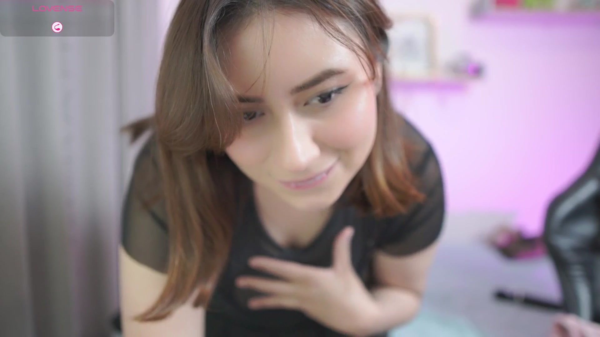 Gallery image thumbnail from Day_Anna's myfreecams stream on, 01/25/2026, 18:11 image 15 of 20