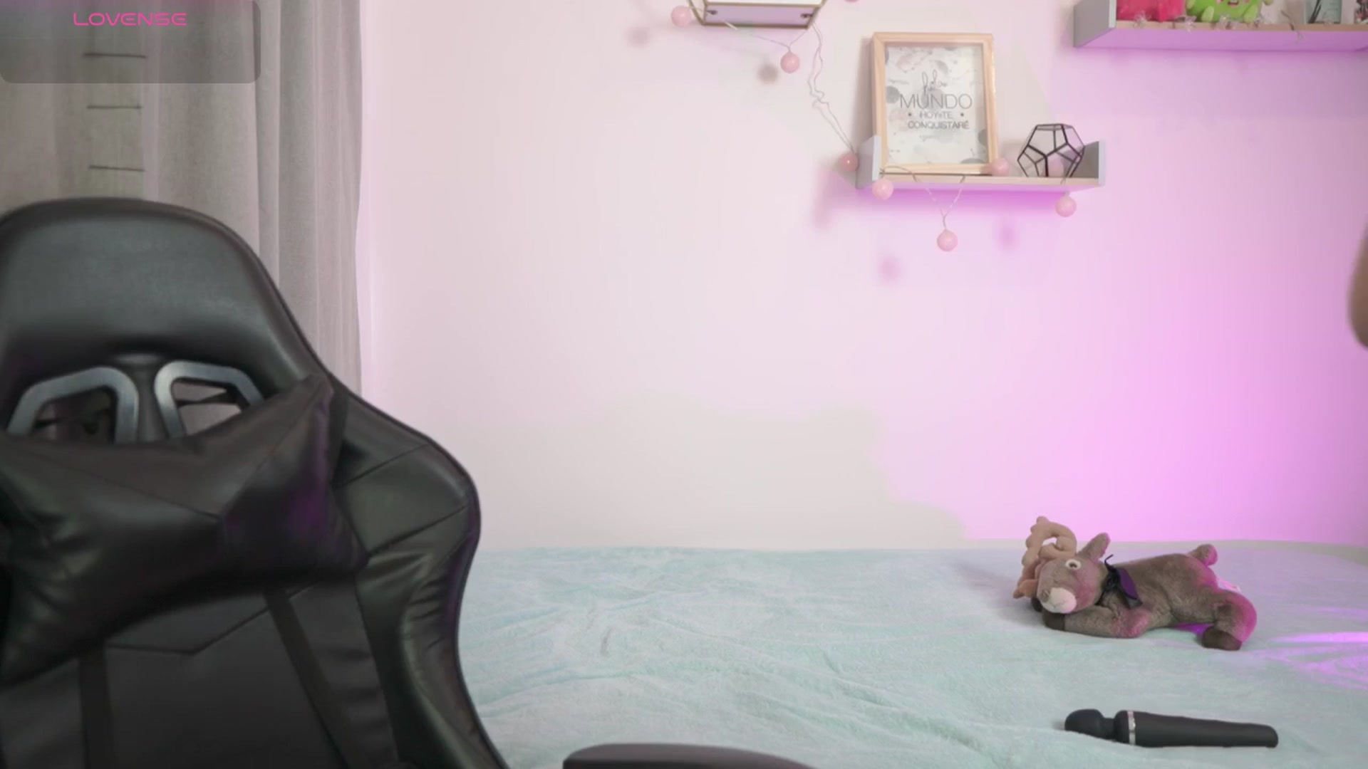 Gallery image thumbnail from Day_Anna's myfreecams stream on, 02/11/2026, 17:48 image 19 of 20