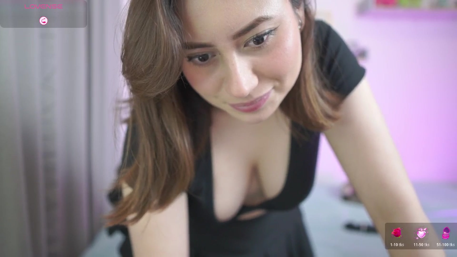 Gallery image thumbnail from Day_Anna's myfreecams stream on, 02/17/2026, 18:46 image 17 of 20