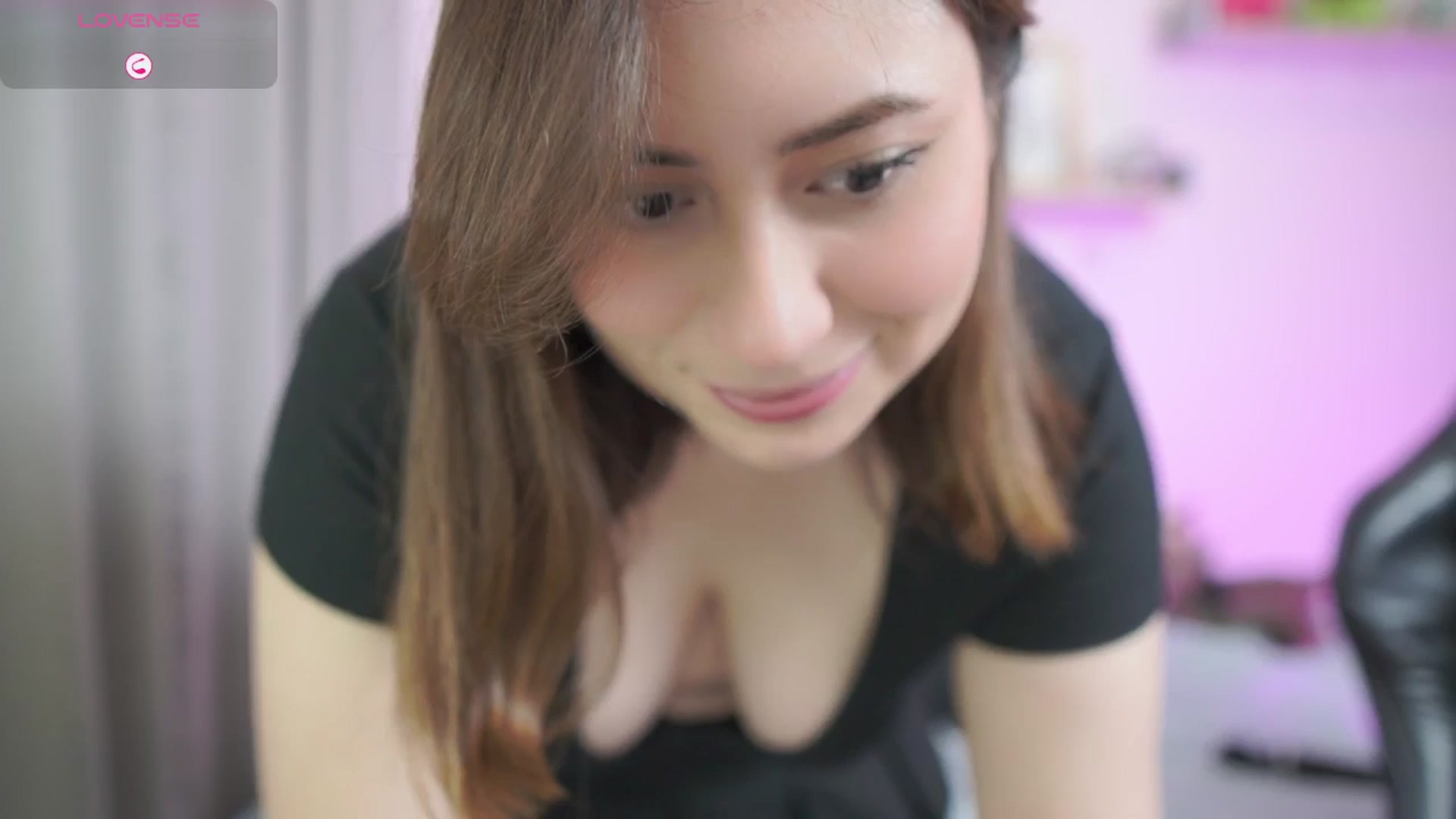 Gallery image thumbnail from Day_Anna's myfreecams stream on, 02/21/2026, 16:34 image 14 of 20