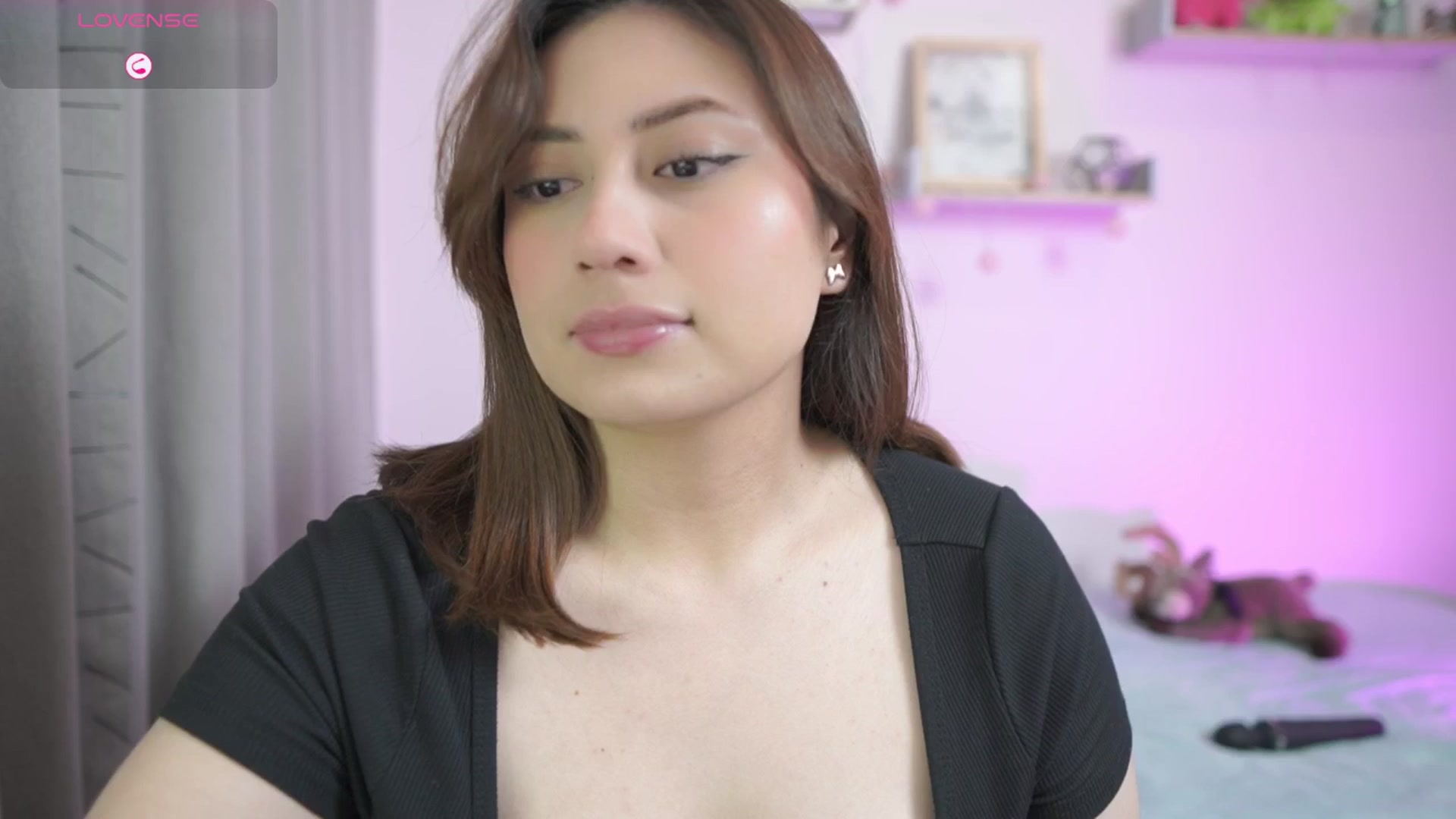 Gallery image thumbnail from Day_Anna's myfreecams stream on, 03/12/2026, 18:40 image 12 of 20