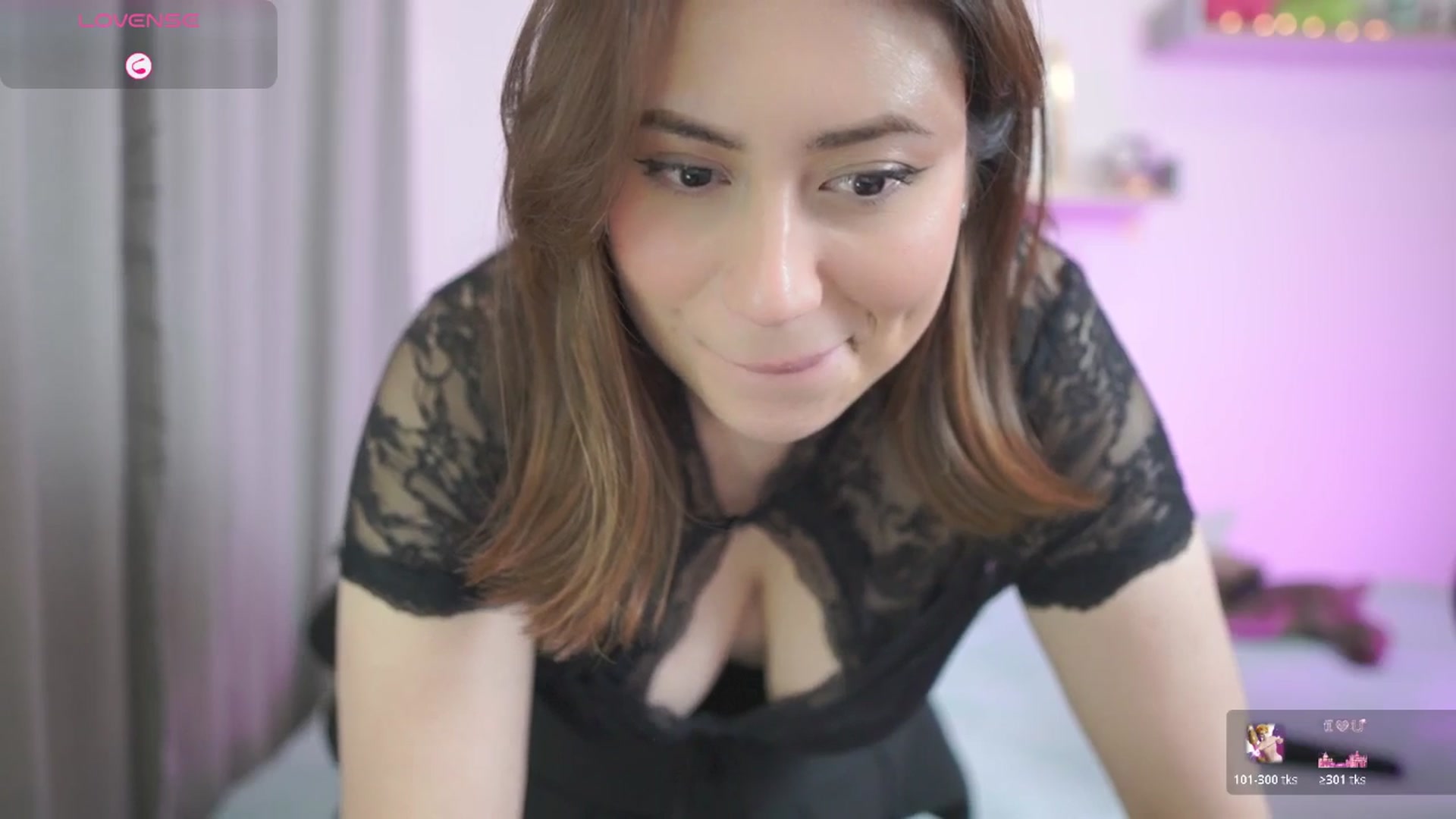 Gallery image thumbnail from Day_Anna's myfreecams stream on, 04/16/2026, 20:55 image 15 of 20