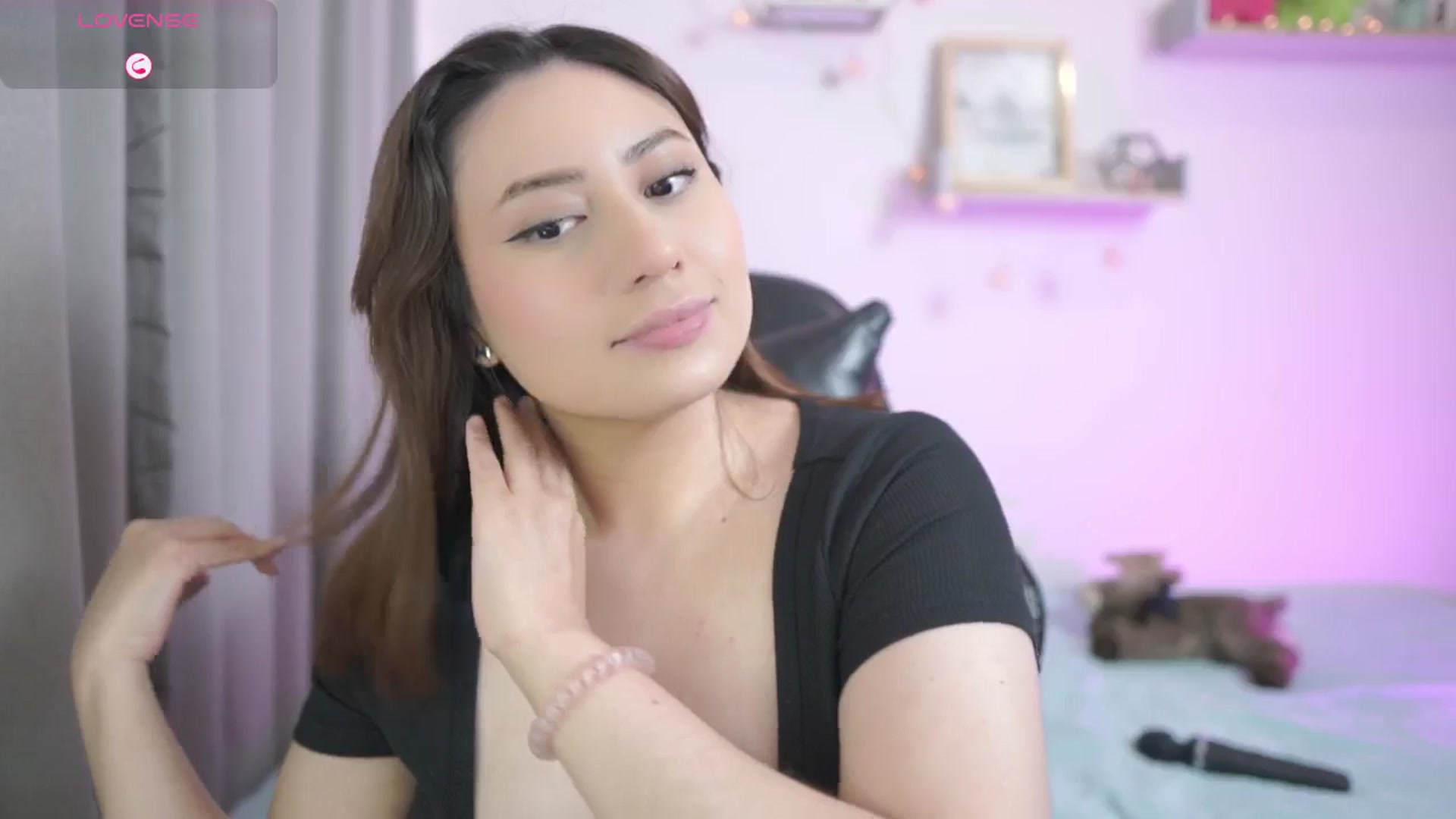 Gallery image thumbnail from Day_Anna's myfreecams stream on, 04/23/2026, 19:09 image 9 of 20