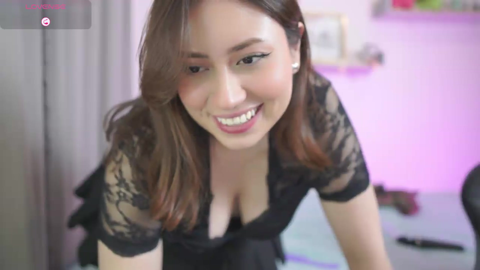 Gallery image thumbnail from Day_Anna's myfreecams stream on, 04/28/2026, 16:52 image 8 of 20