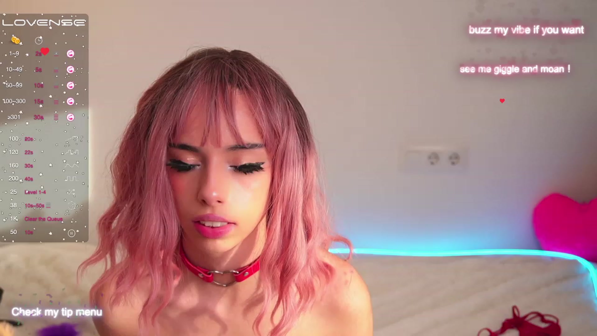Gallery image thumbnail from Dayna_Nebula's myfreecams stream on, 01/01/2023, 15:40 image 20 of 20