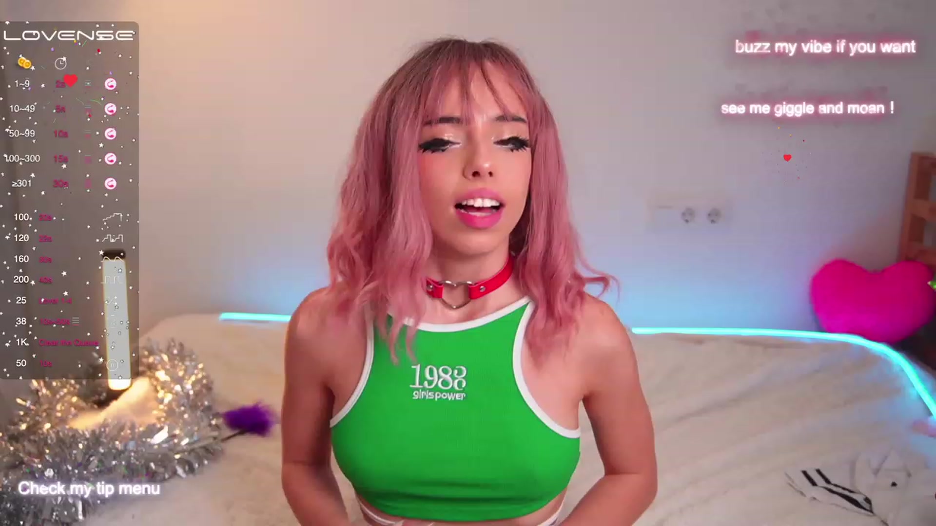 Gallery image thumbnail from Dayna_Nebula's myfreecams stream on, 01/01/2023, 16:37 image 6 of 20