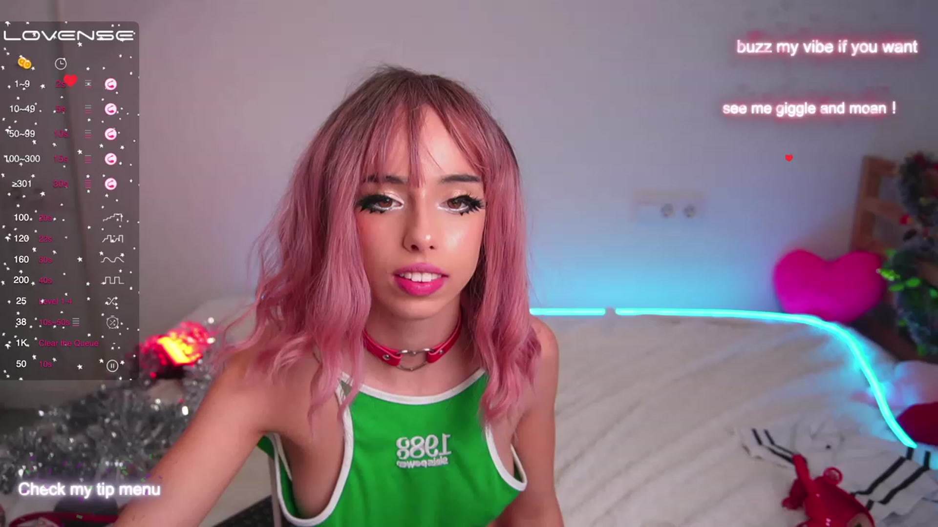 Gallery image thumbnail from Dayna_Nebula's myfreecams stream on, 01/01/2023, 17:59 image 17 of 20