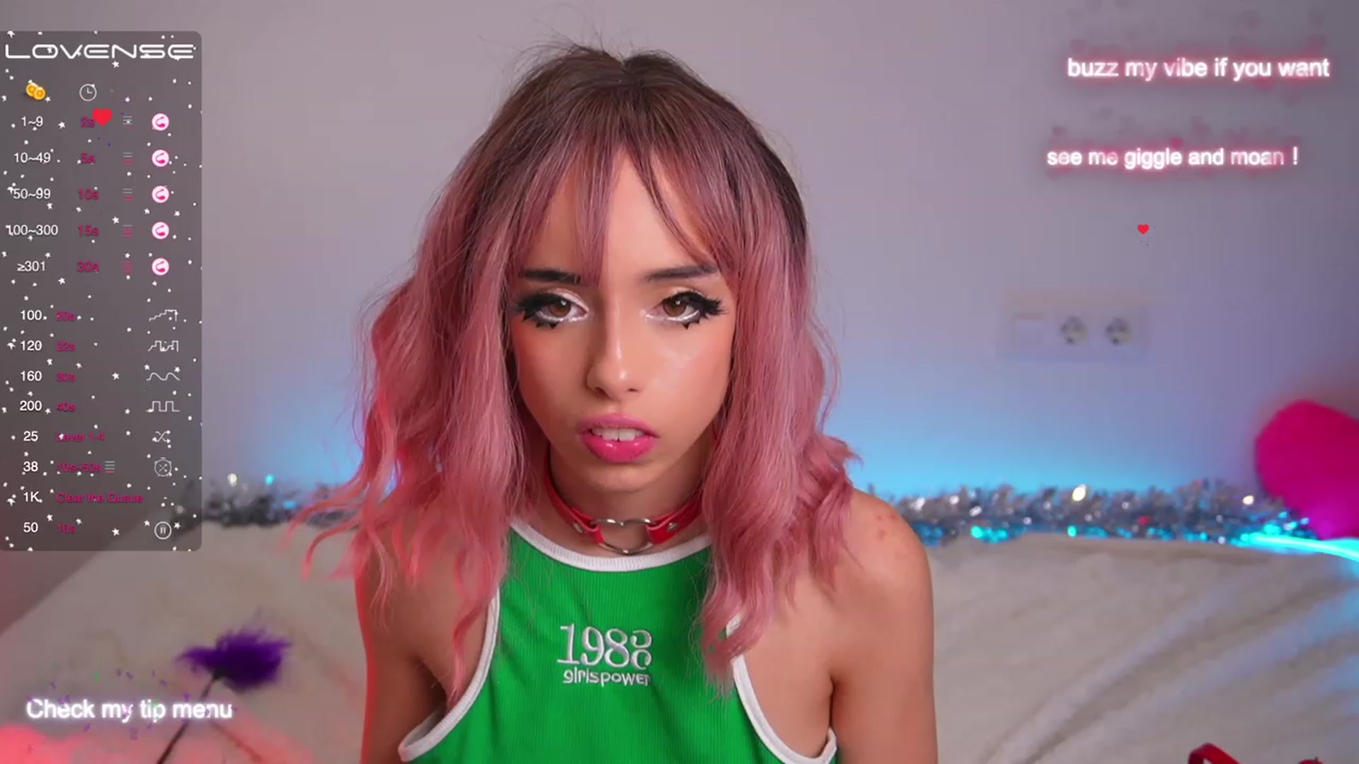 Gallery image thumbnail from Dayna_Nebula's myfreecams stream on, 01/01/2023, 19:12 image 15 of 20
