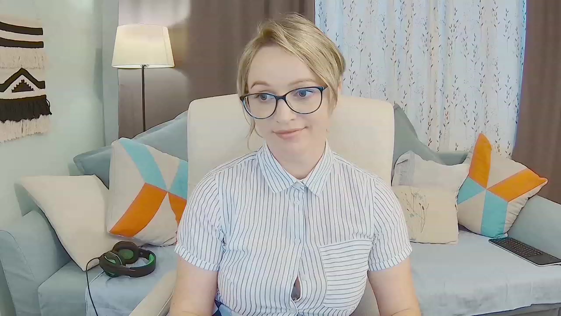 Gallery image thumbnail from DazzlingSmile's myfreecams stream on, 07/02/2023, 13:47 image 5 of 20
