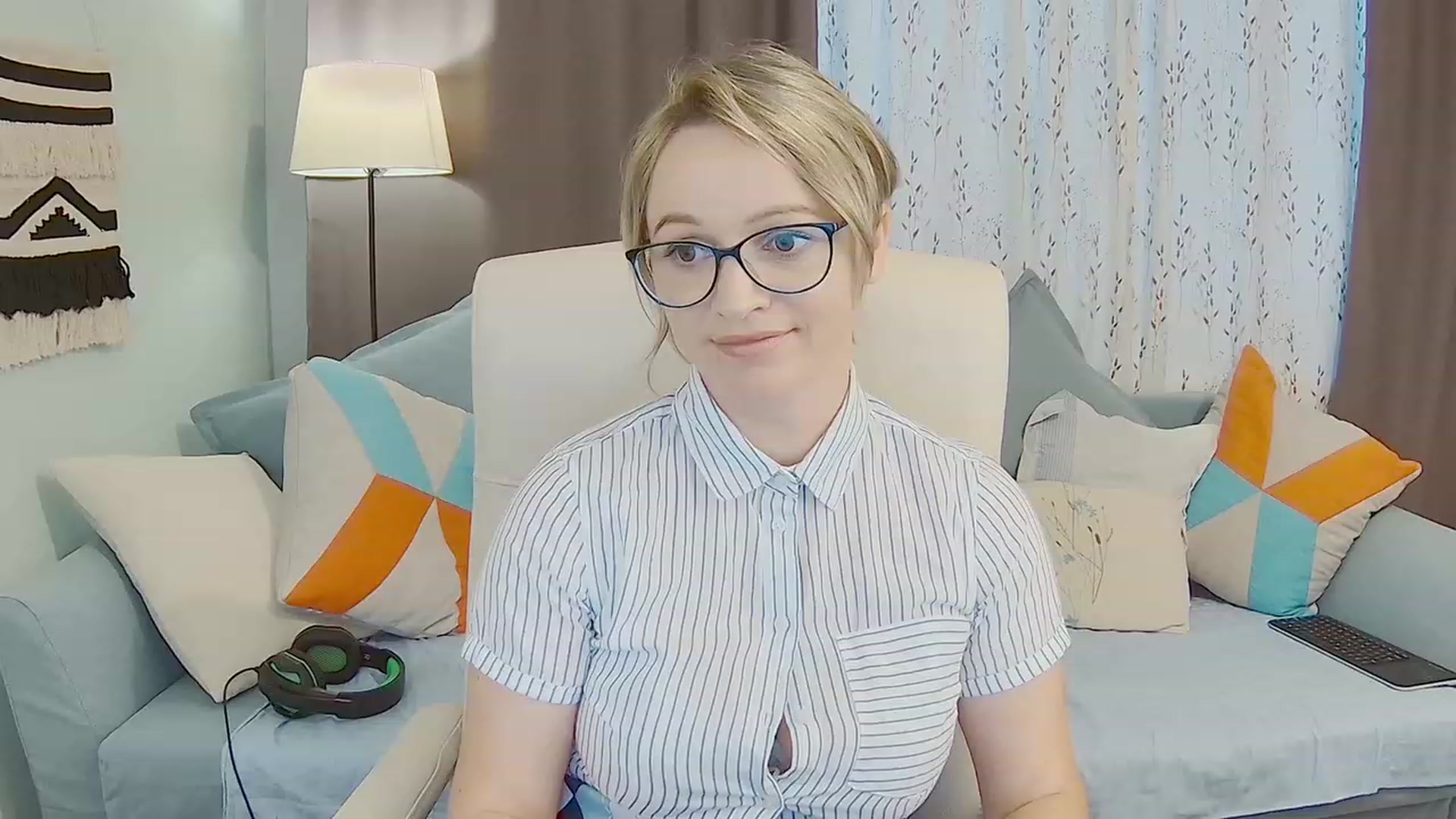 Gallery image thumbnail from DazzlingSmile's myfreecams stream on, 07/02/2023, 13:47 image 6 of 20