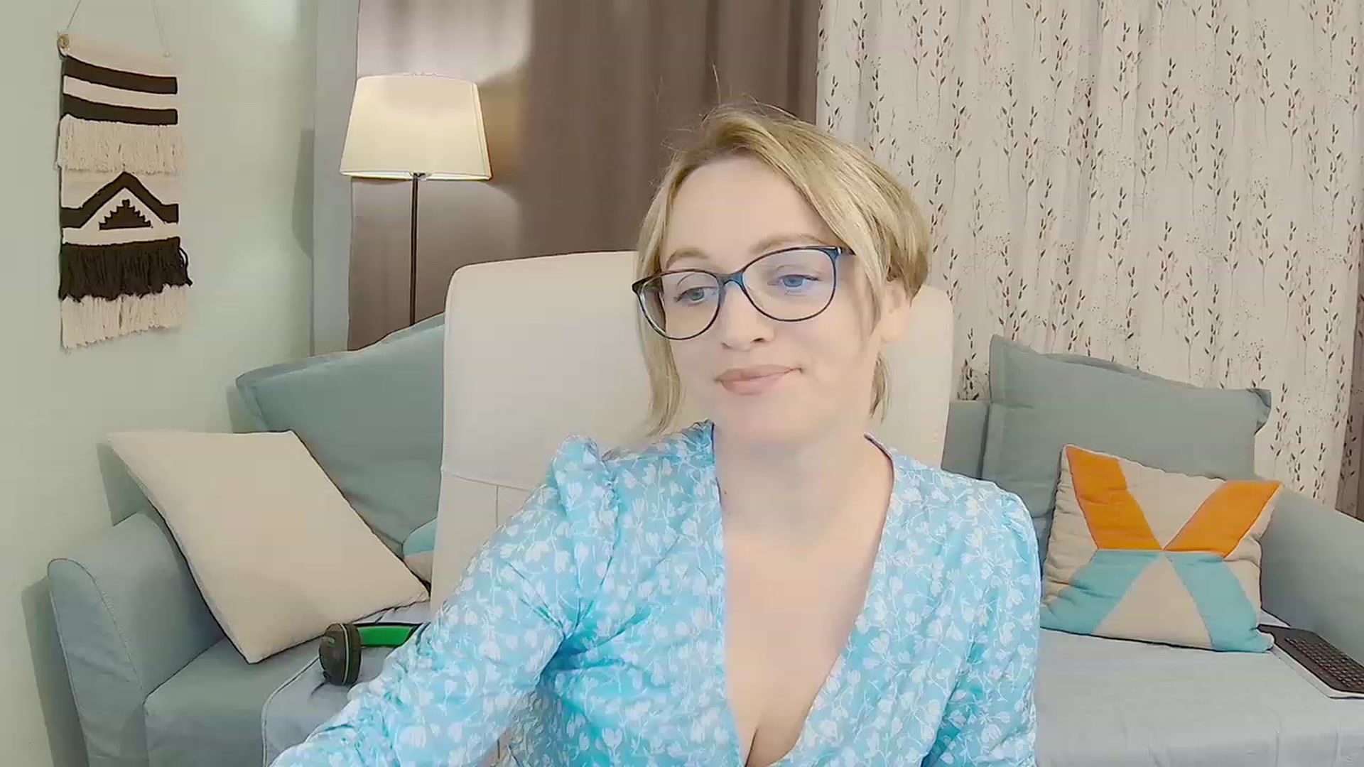 Gallery image thumbnail from DazzlingSmile's myfreecams stream on, 07/22/2023, 17:35 image 8 of 20