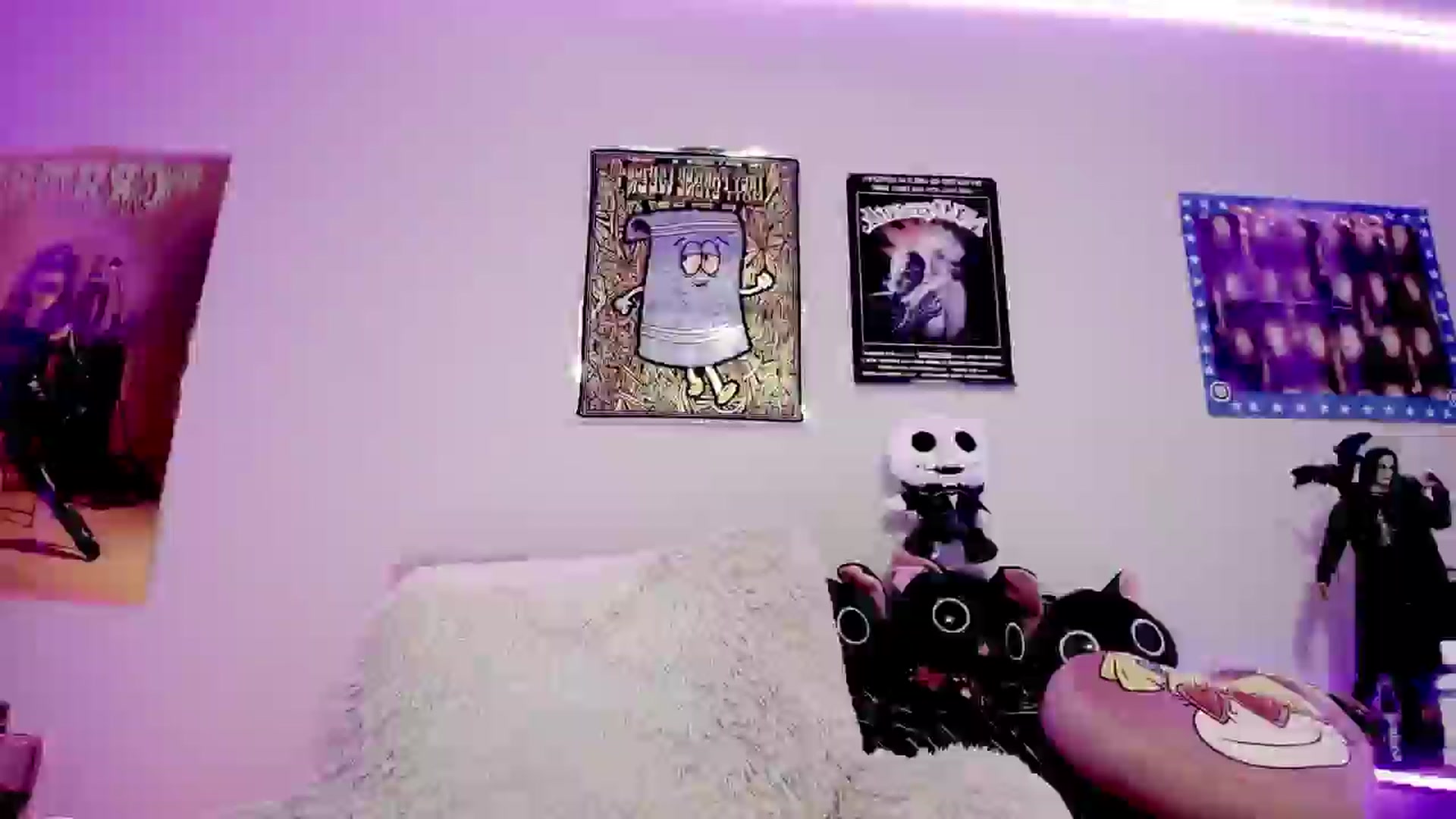 Gallery image thumbnail from DeVille's myfreecams stream on, 05/30/2024, 09:26 image 13 of 20