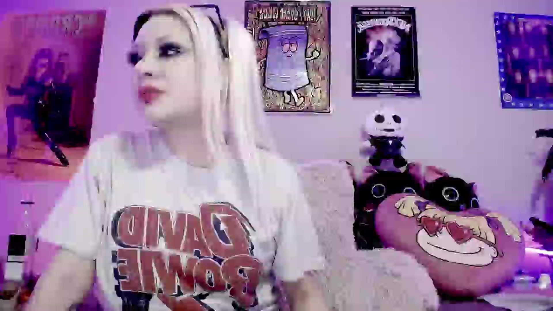 Gallery image thumbnail from DeVille's myfreecams stream on, 06/08/2024, 21:17 image 16 of 20