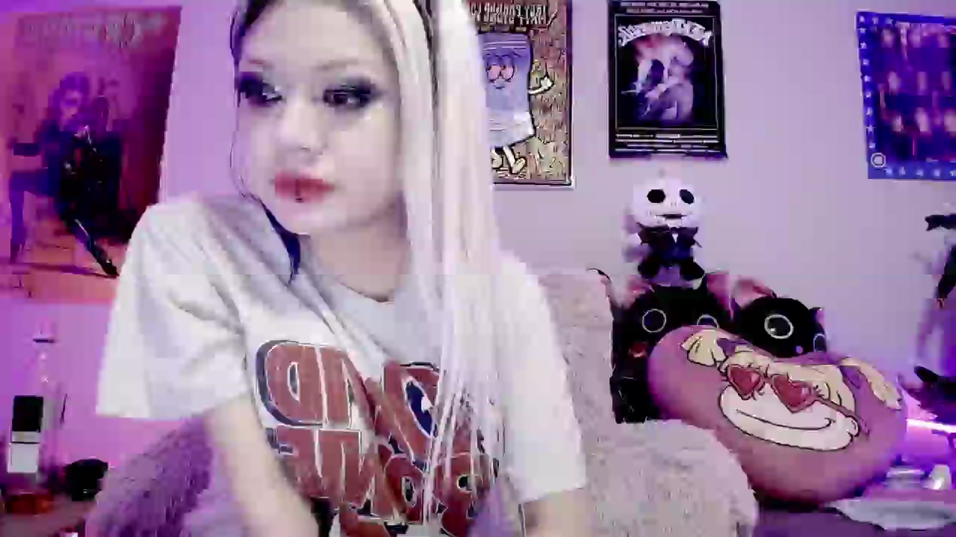 Gallery image thumbnail from DeVille's myfreecams stream on, 06/08/2024, 21:17 image 15 of 20