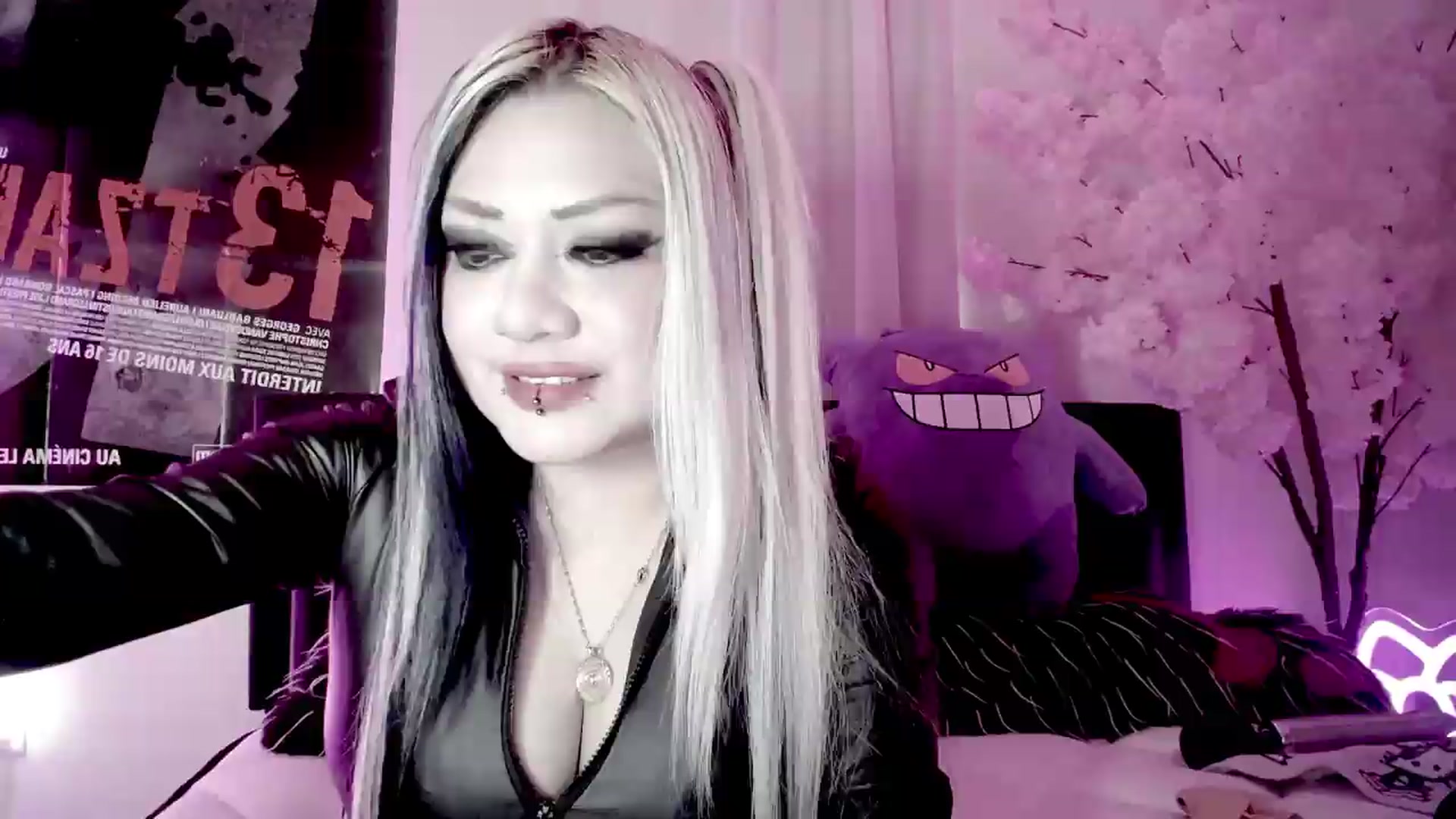 Gallery image thumbnail from DeVille's myfreecams stream on, 08/17/2026, 23:29 image 8 of 20
