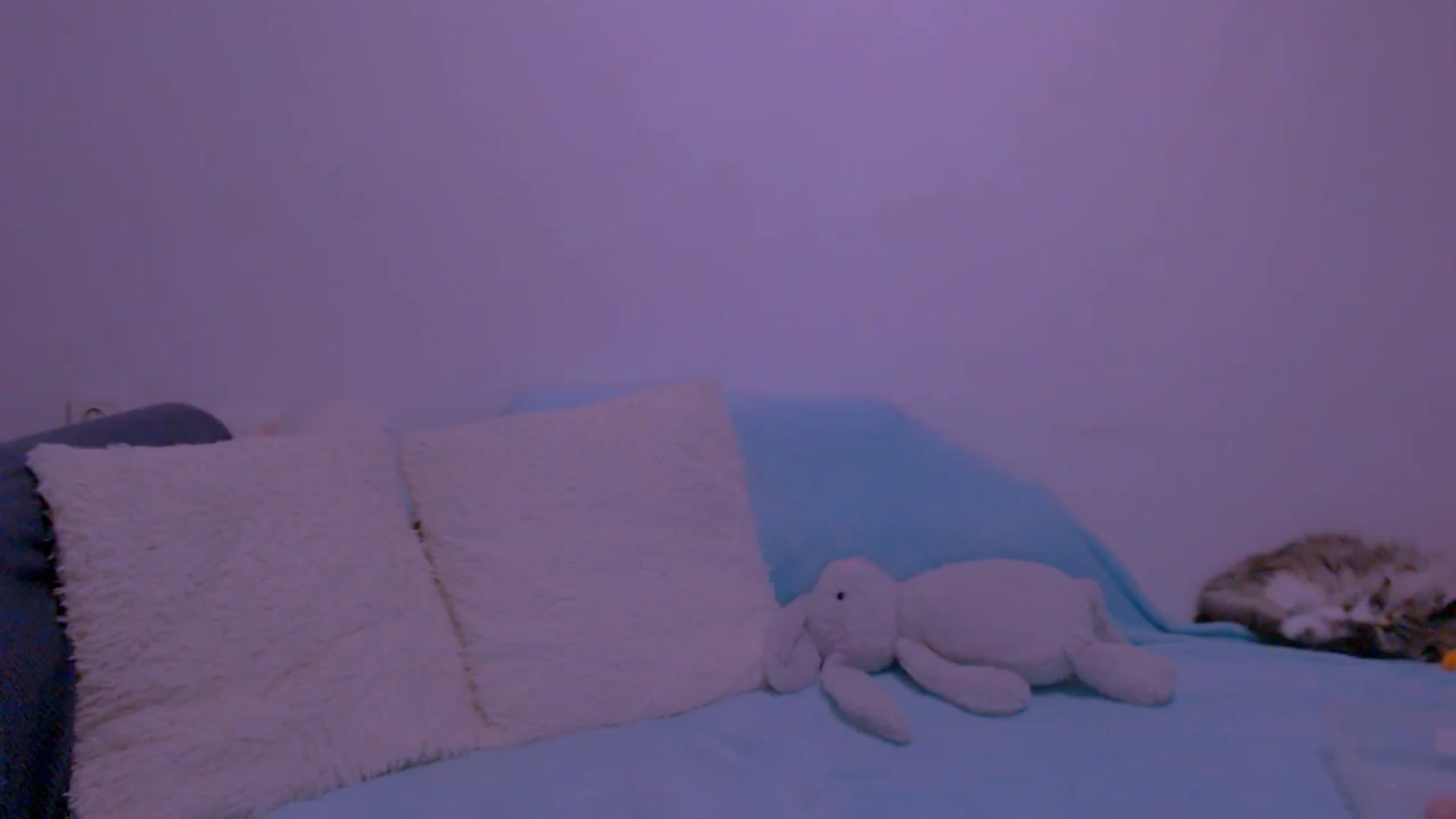 Gallery image thumbnail from DeVira_loveme's myfreecams stream on, 02/16/2025, 14:36 image 14 of 20
