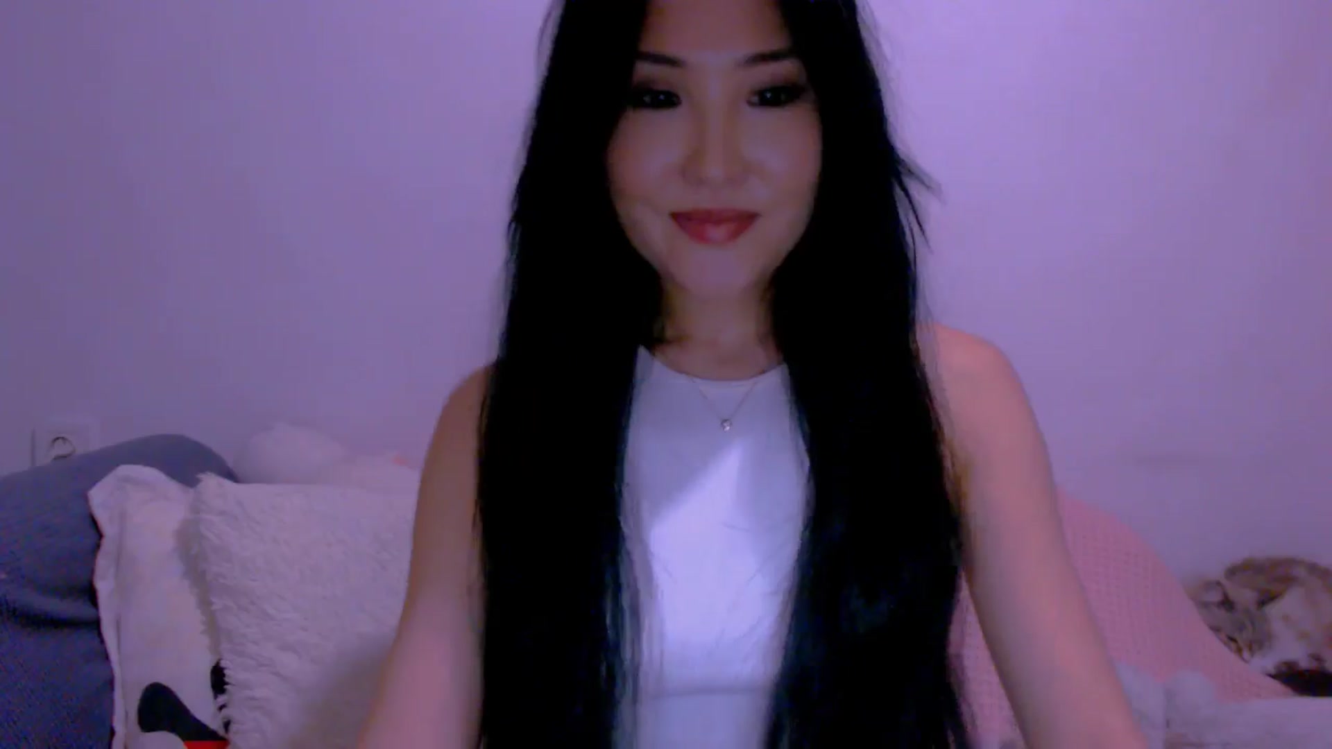 Gallery image thumbnail from DeVira_loveme's myfreecams stream on, 02/16/2025, 21:08 image 19 of 20