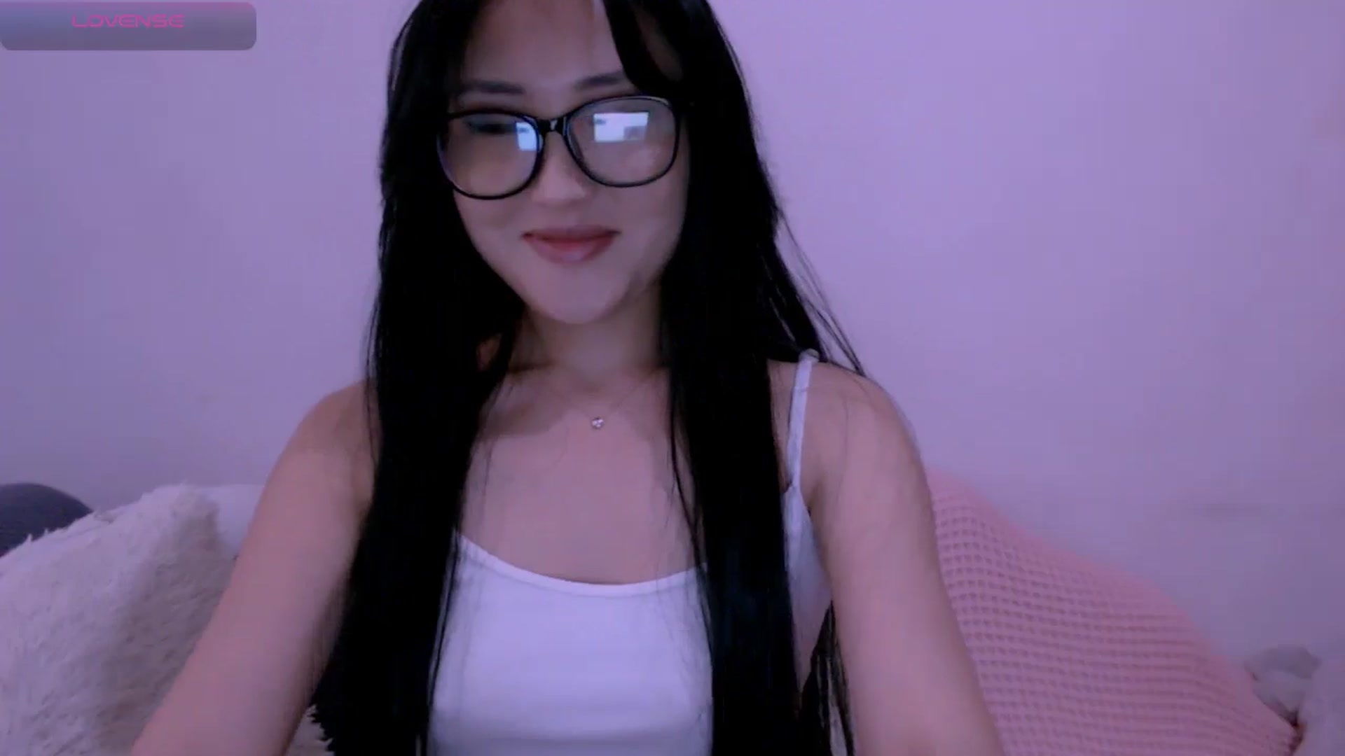 Gallery image thumbnail from DeVira_loveme's myfreecams stream on, 04/15/2025, 08:50 image 20 of 20