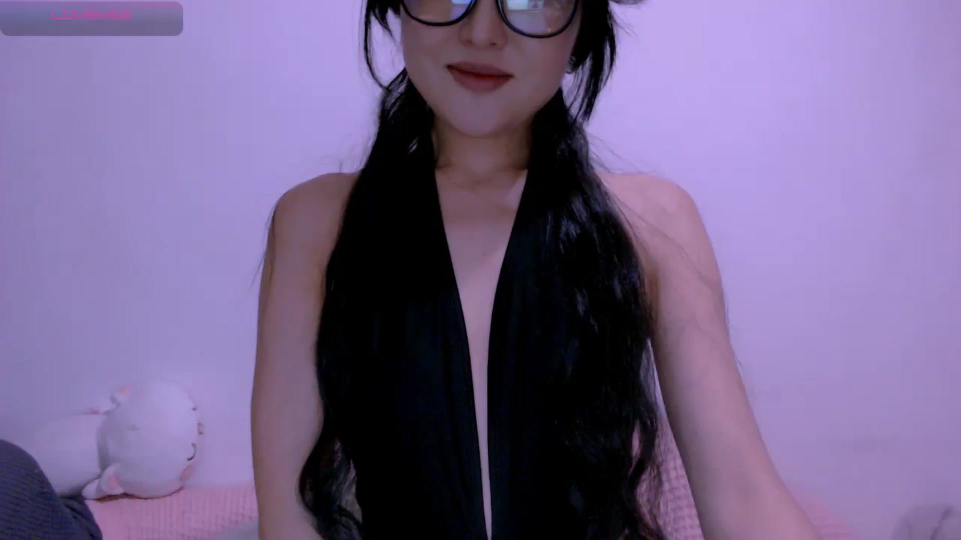 Gallery image thumbnail from DeVira_loveme's myfreecams stream on, 04/21/2025, 16:58 image 14 of 20