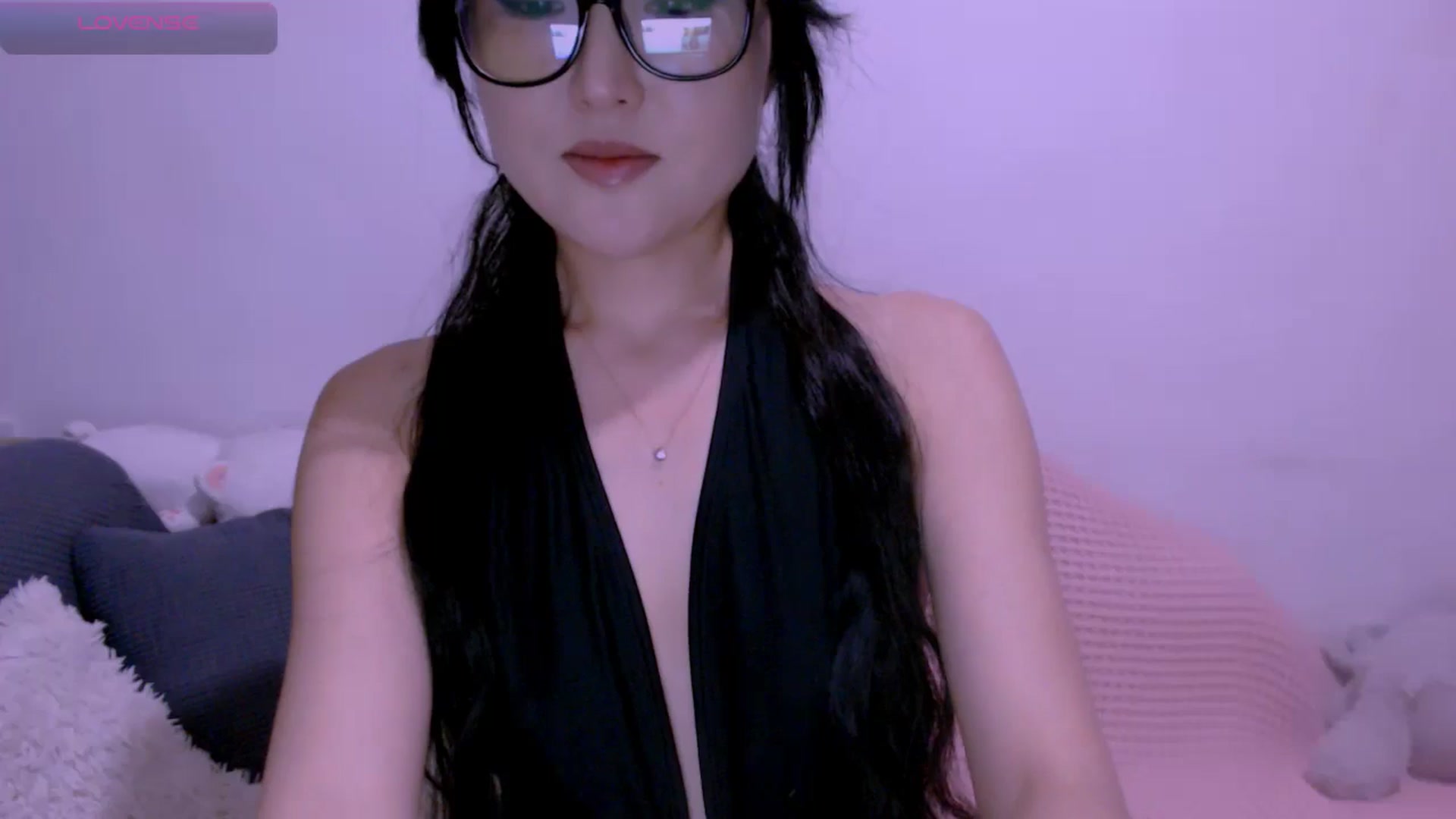 Gallery image thumbnail from DeVira_loveme's myfreecams stream on, 04/21/2025, 19:05 image 2 of 20