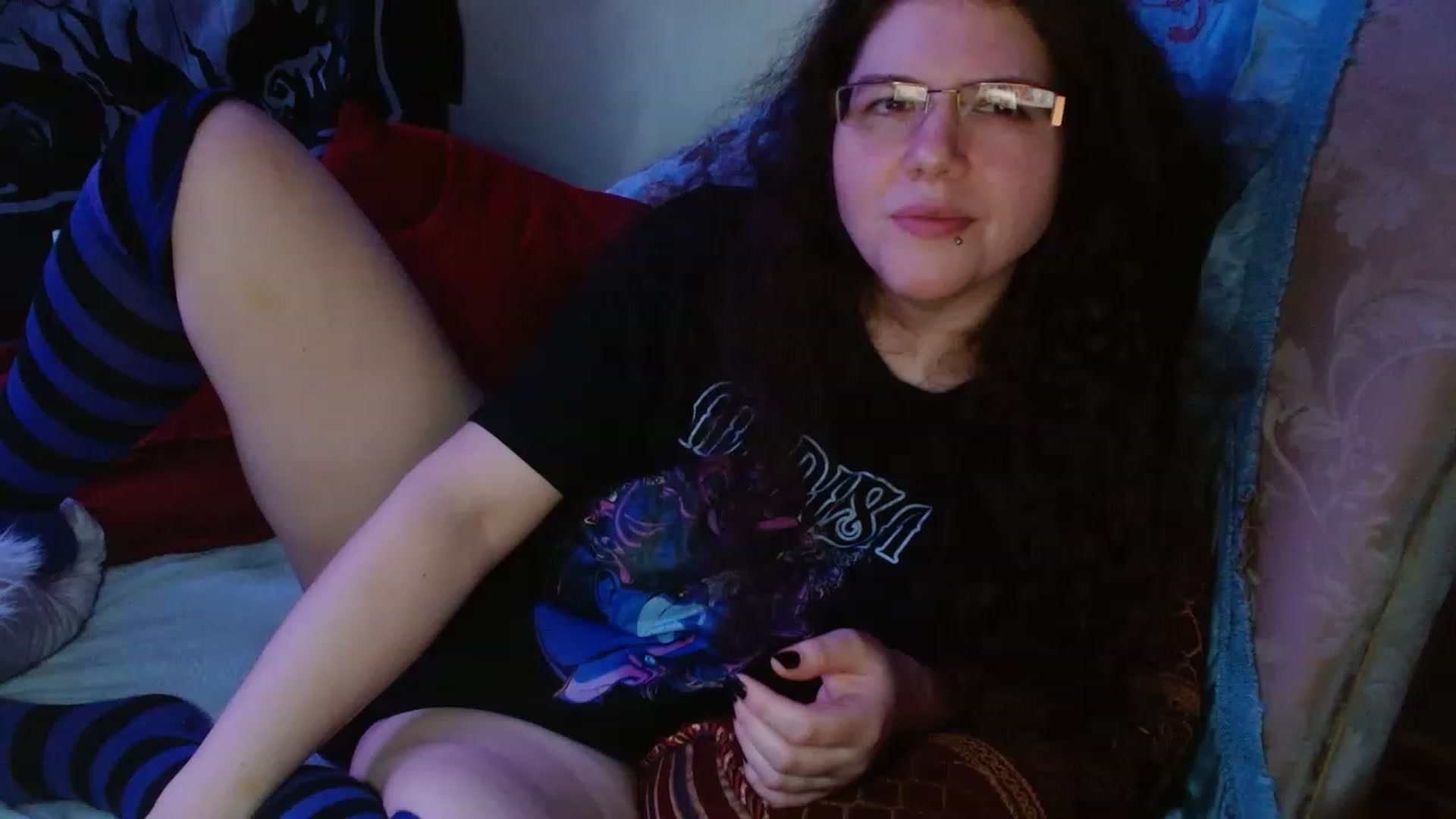Gallery image thumbnail from DeaDonna's myfreecams stream on, 02/28/2023, 15:53 image 1 of 20