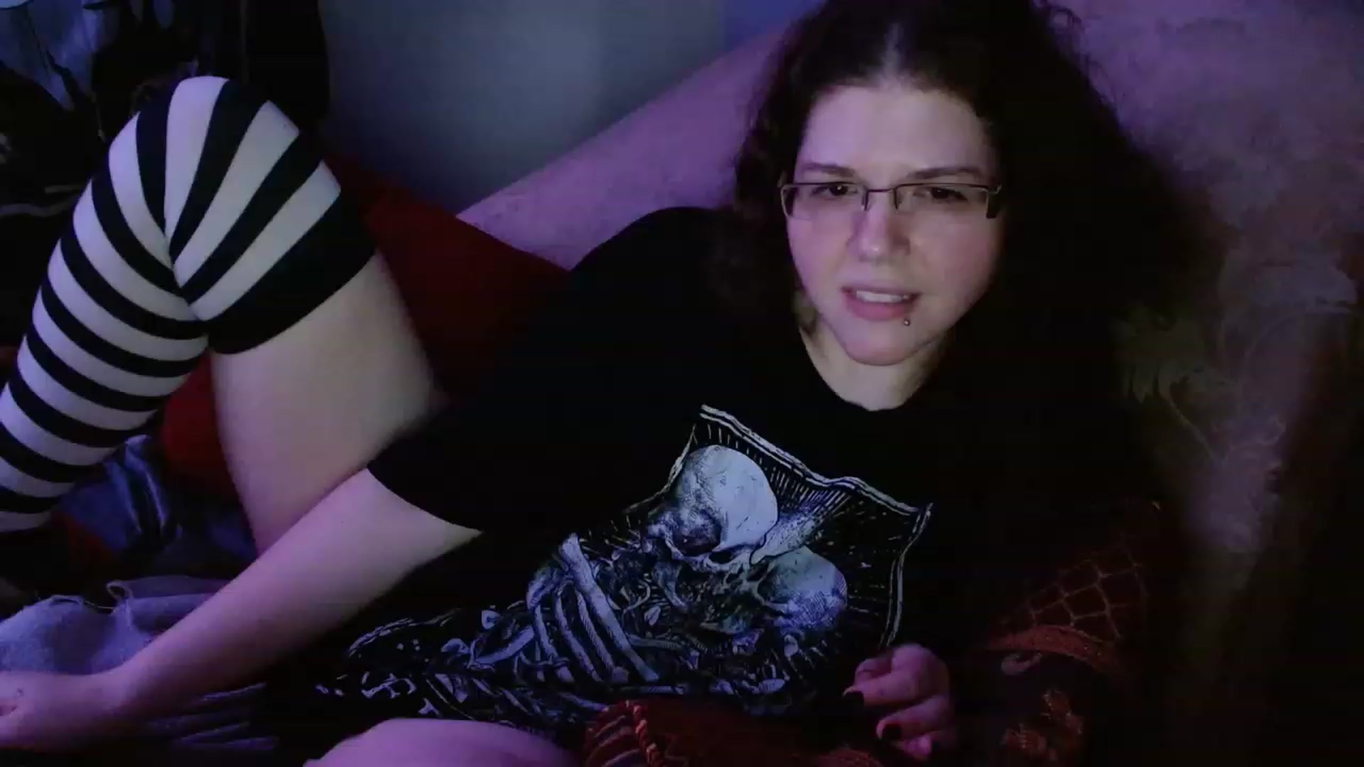 Gallery image thumbnail from DeaDonna's myfreecams stream on, 03/02/2023, 16:57 image 20 of 20