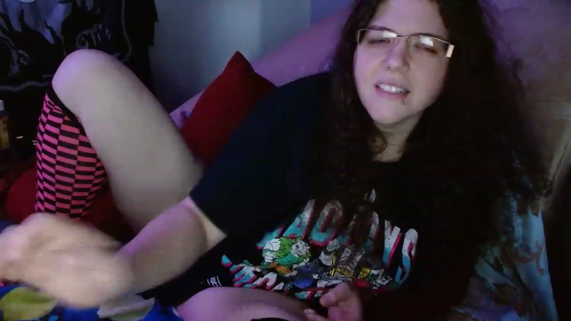 Gallery image thumbnail from DeaDonna's myfreecams stream on, 03/07/2023, 16:48 image 6 of 20